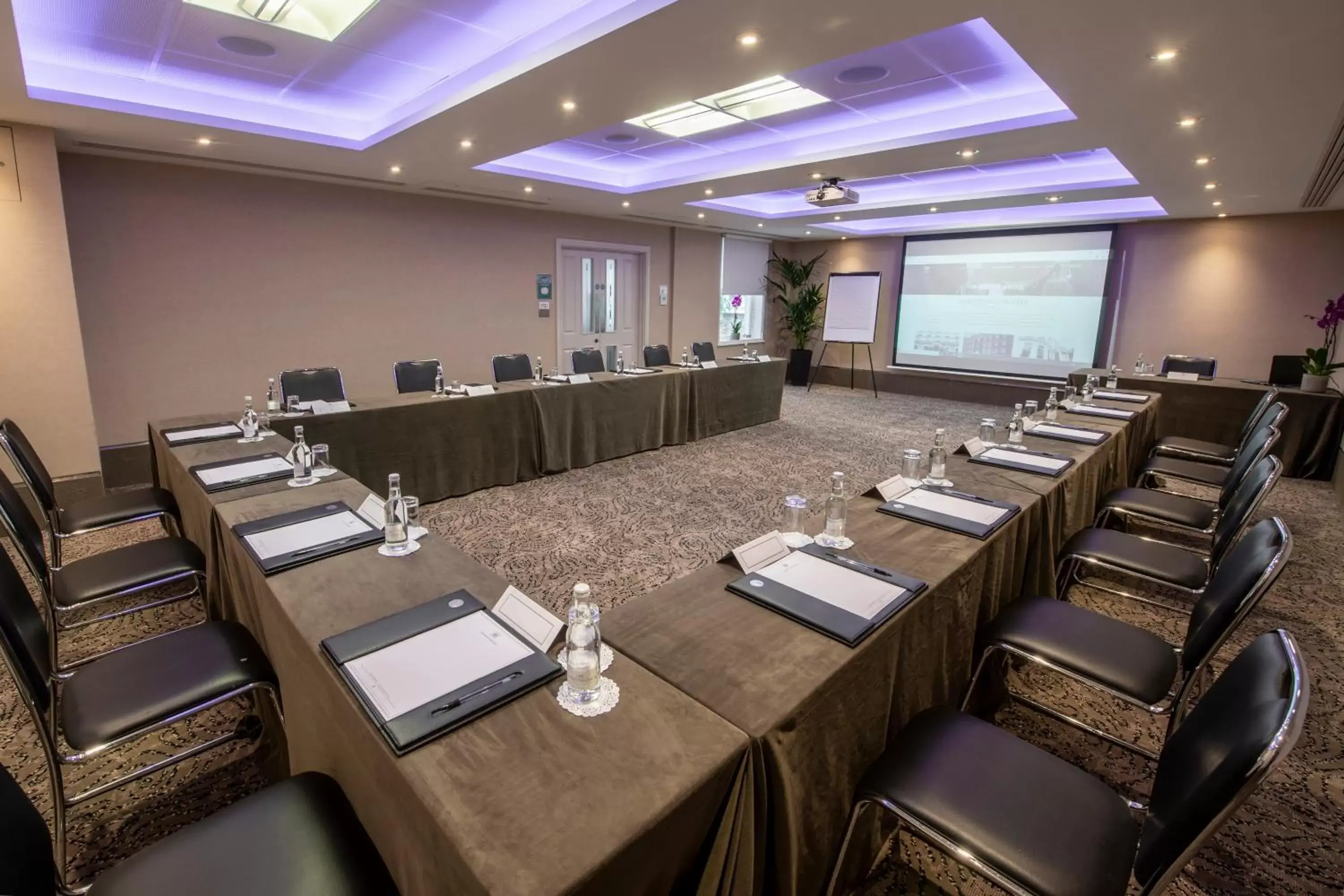 Meeting/conference room in Langham Court Hotel