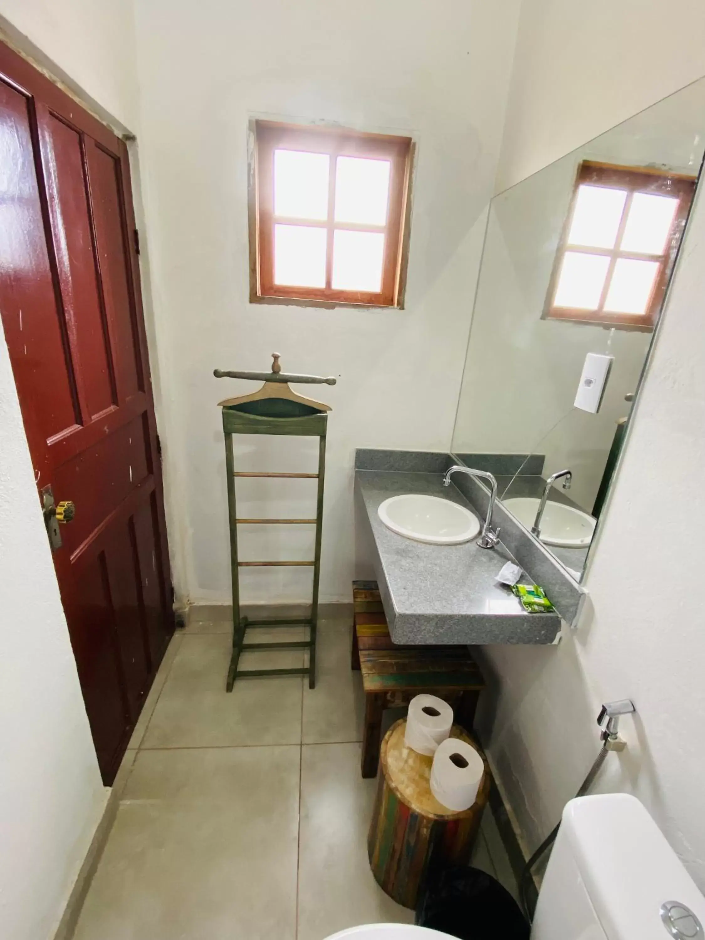 Small Double Room in POUSADA CHARLOTTE Small Double Room in POUSADA CHARLOTTE