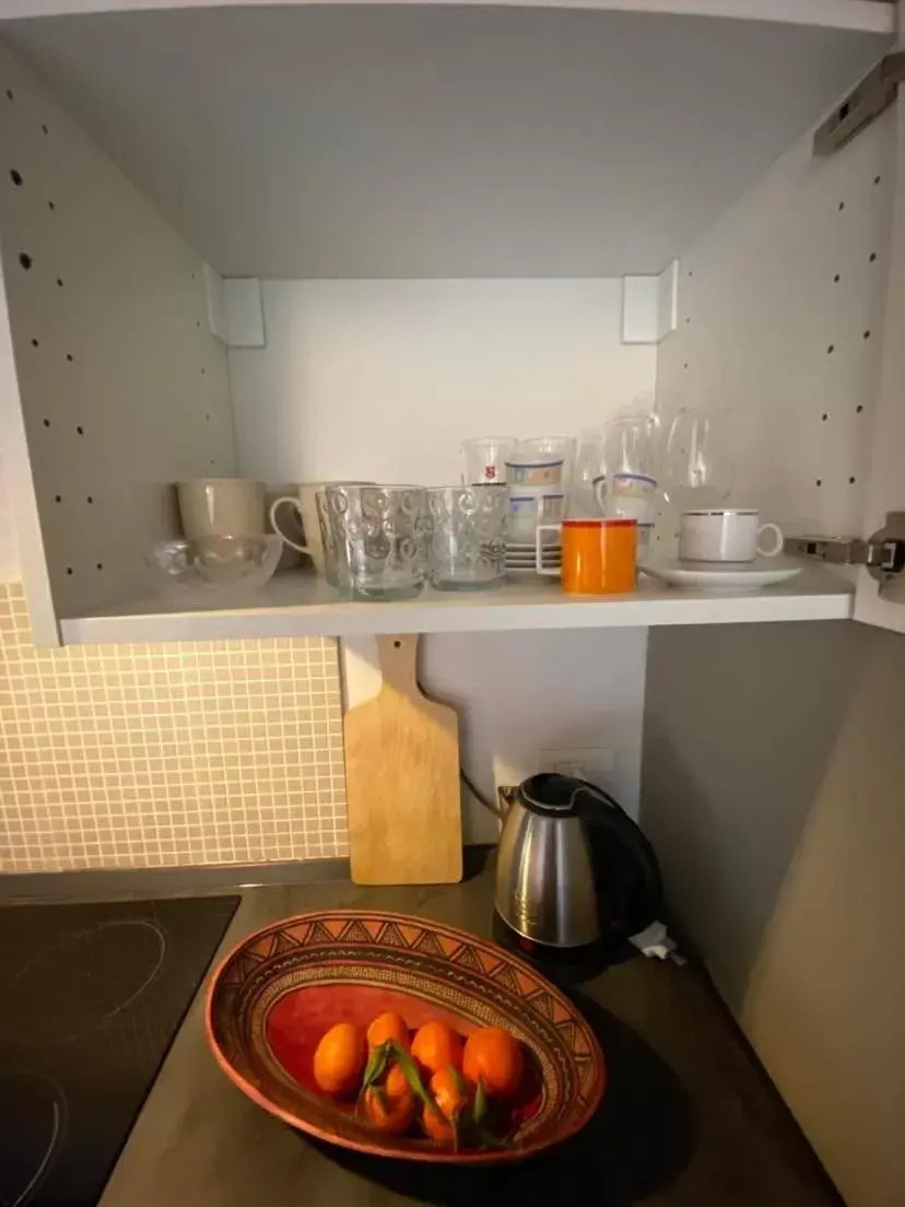 Kitchen/Kitchenette in La Casa di Valeria - Modena