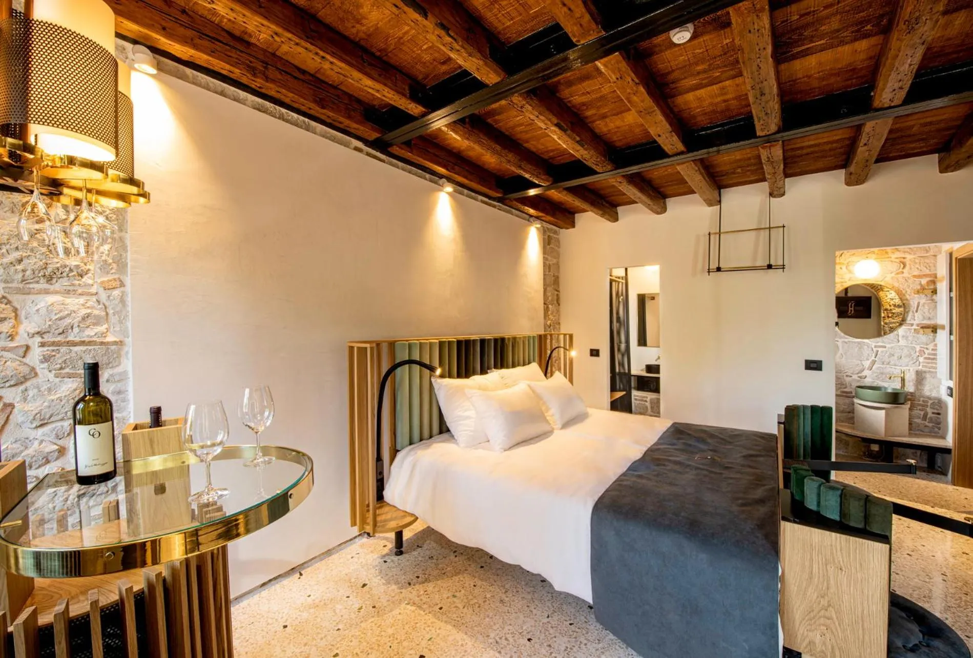 Bed in Spirito Santo Palazzo Storico - Adults Only