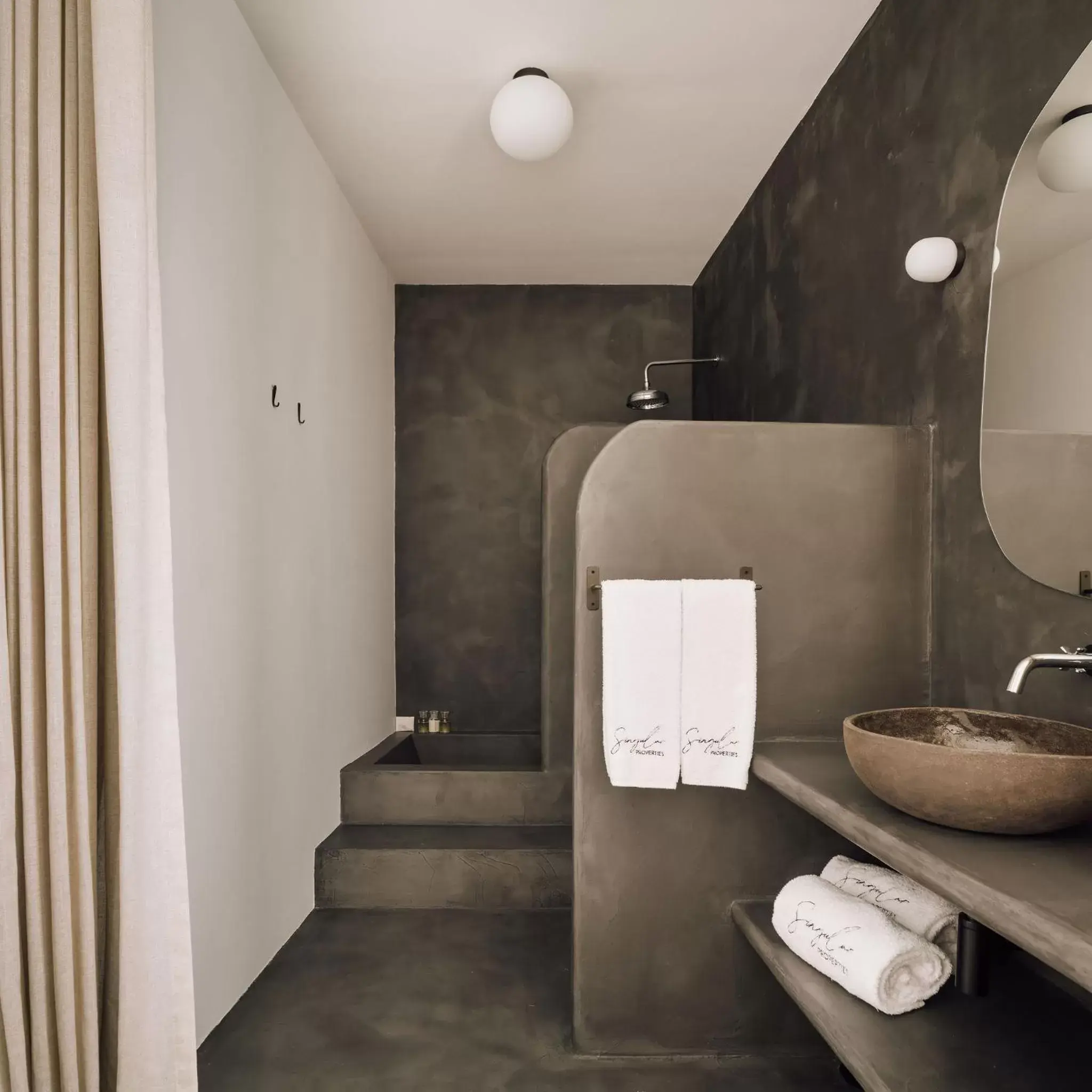 Bathroom in White Exclusive Suites & Villas