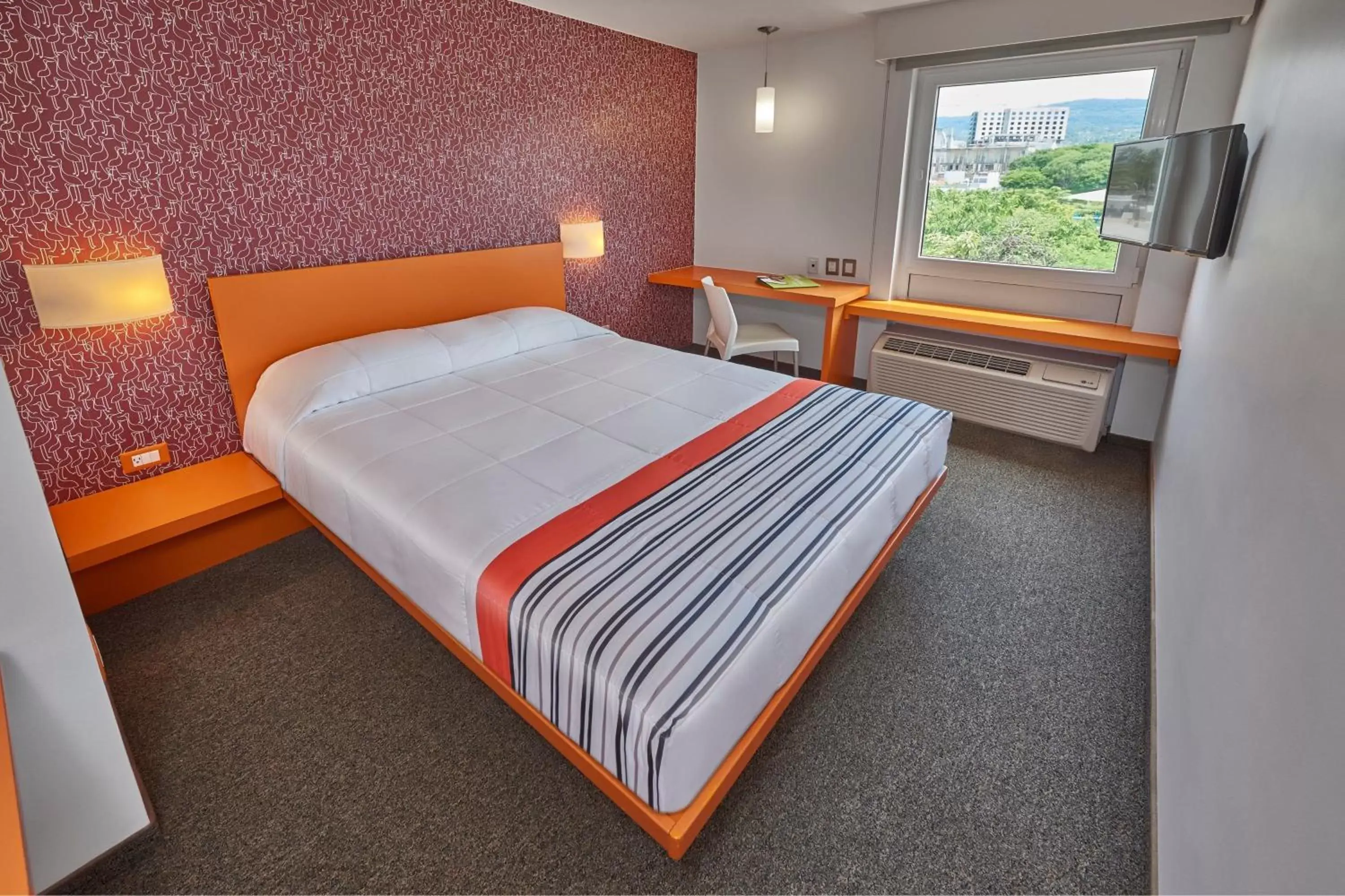 Photo of the whole room, Bed in City Express Junior by Marriott Tuxtla Gutierrez Poliforum