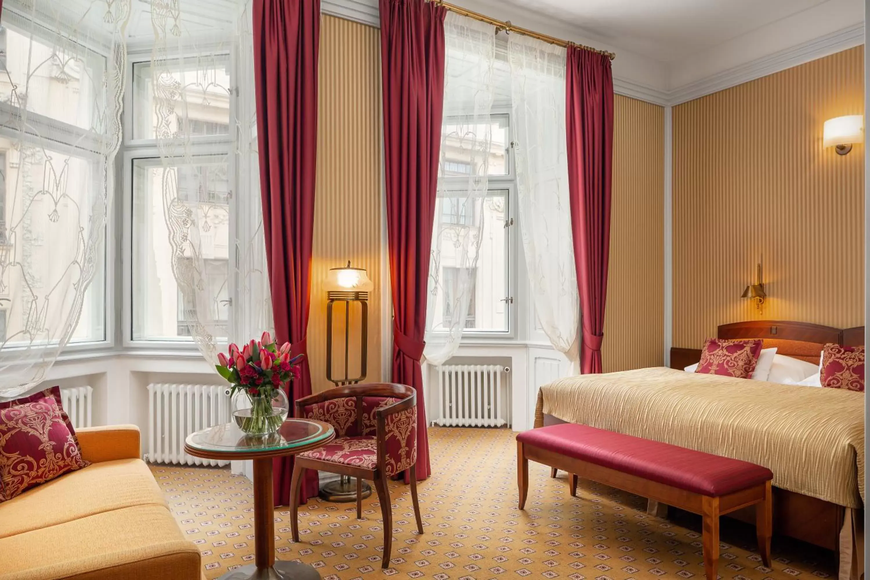 Photo of the whole room in Hotel Paris Prague