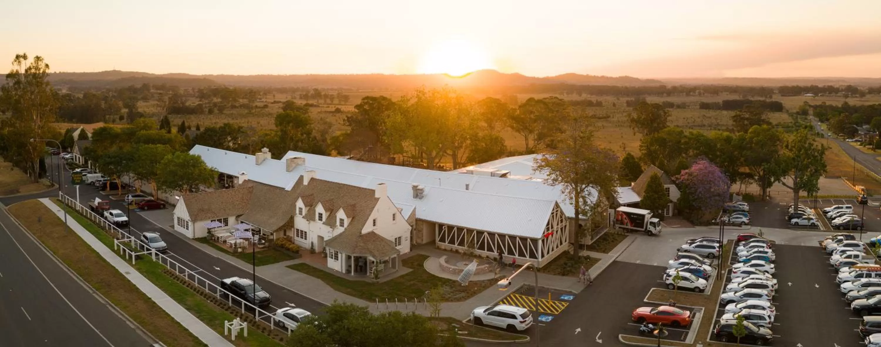 Restaurant/places to eat in Camden Valley Inn