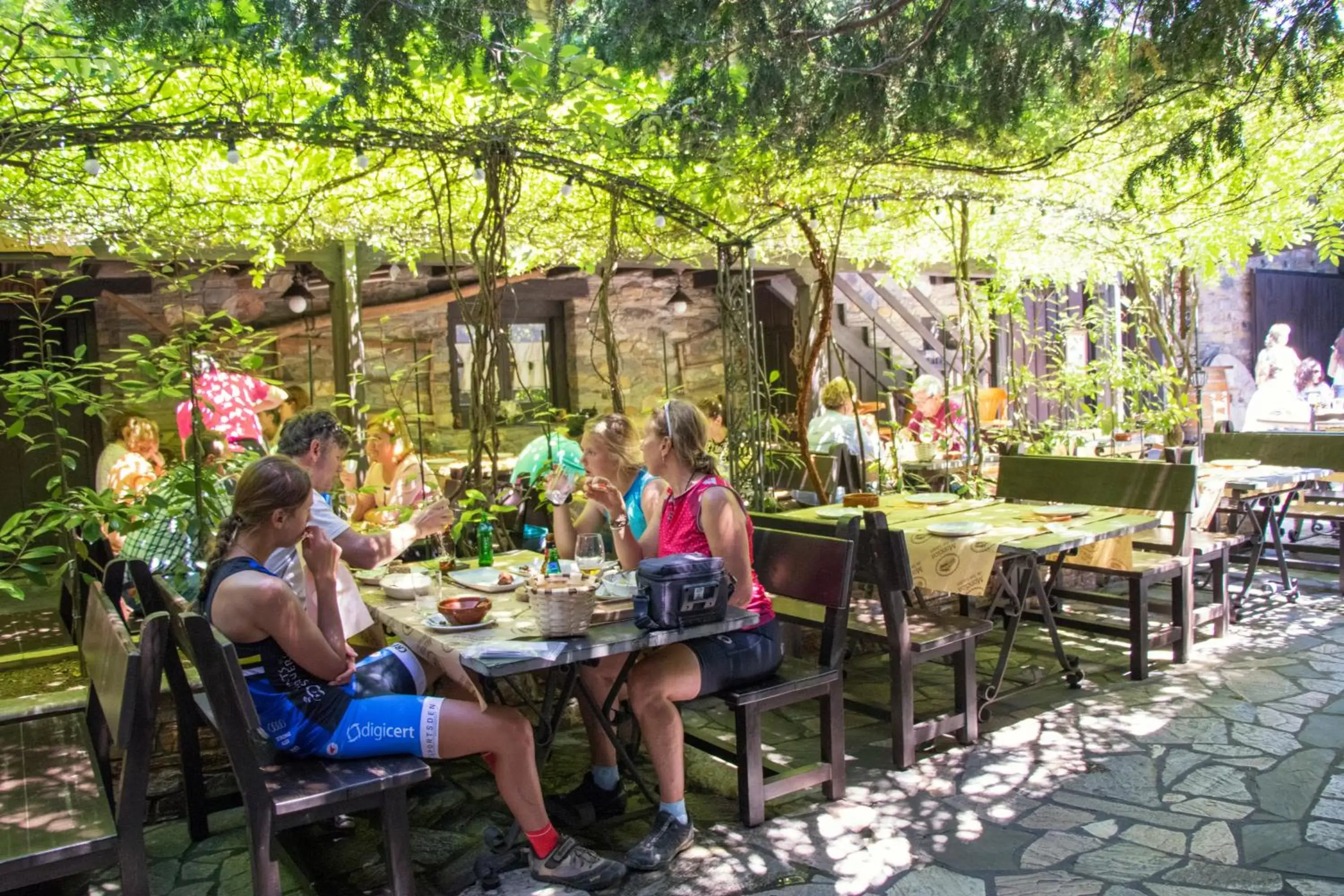 Balcony/Terrace, Restaurant/Places to Eat in La Moncloa de San Lazaro