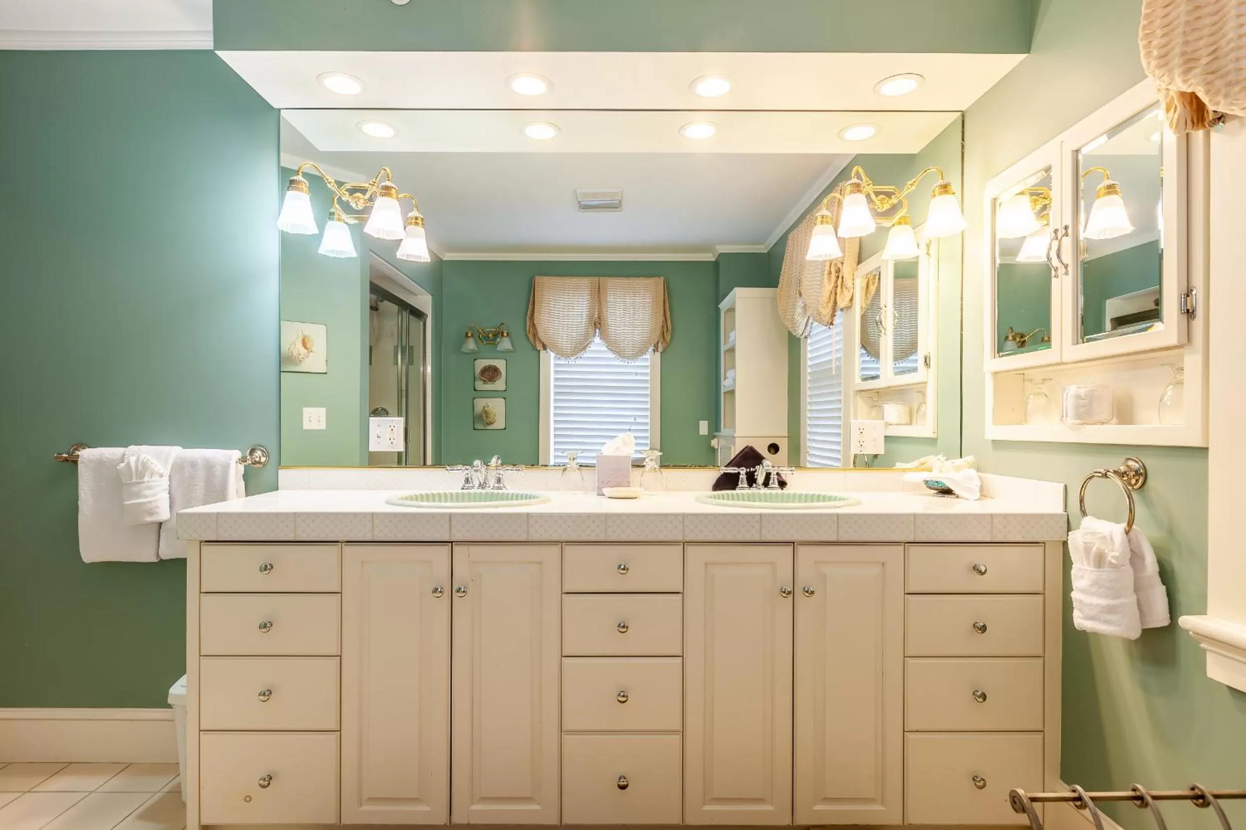 Bathroom in Ivy Lodge