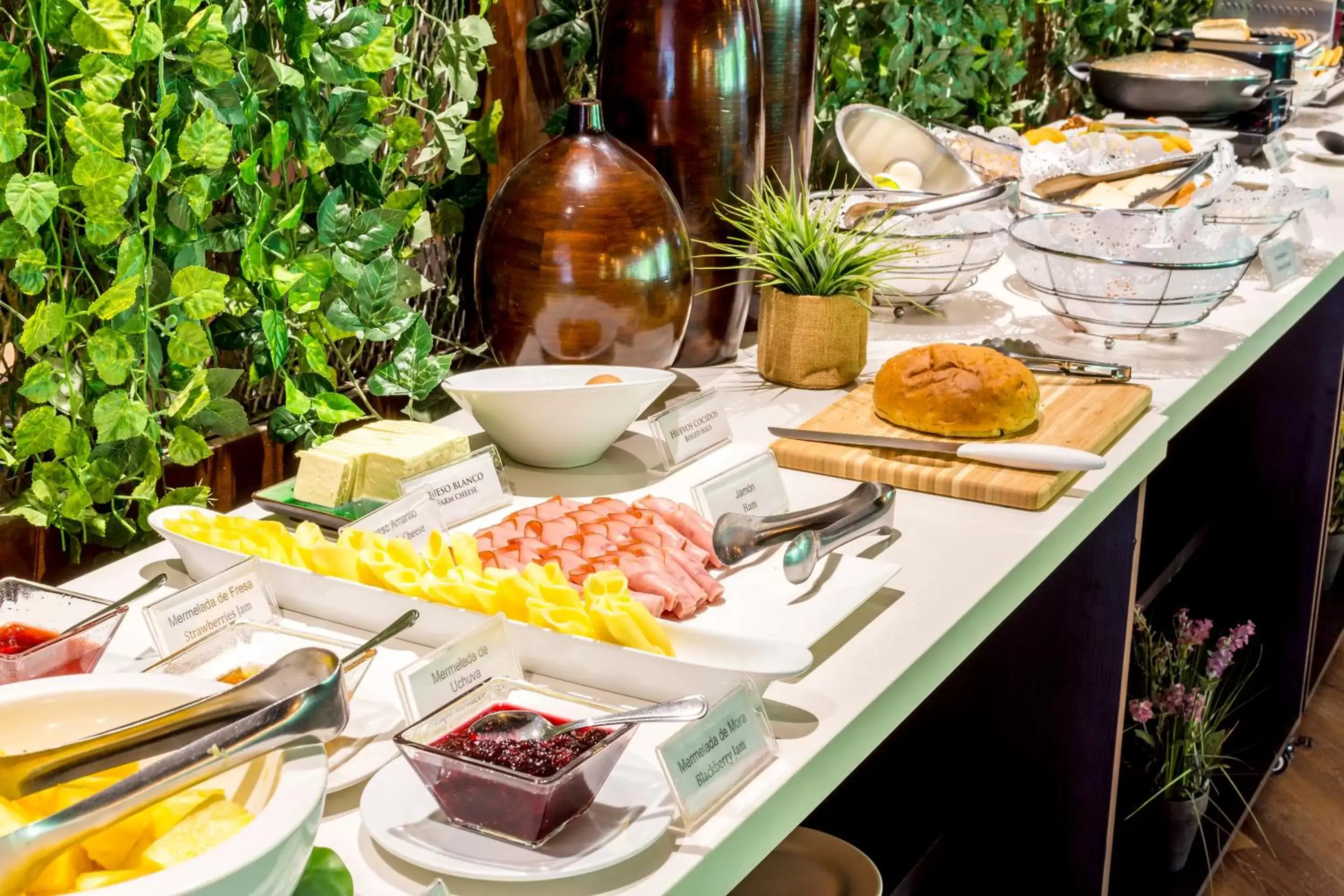 Buffet breakfast, Food in GHL Hotel Portón Medellín