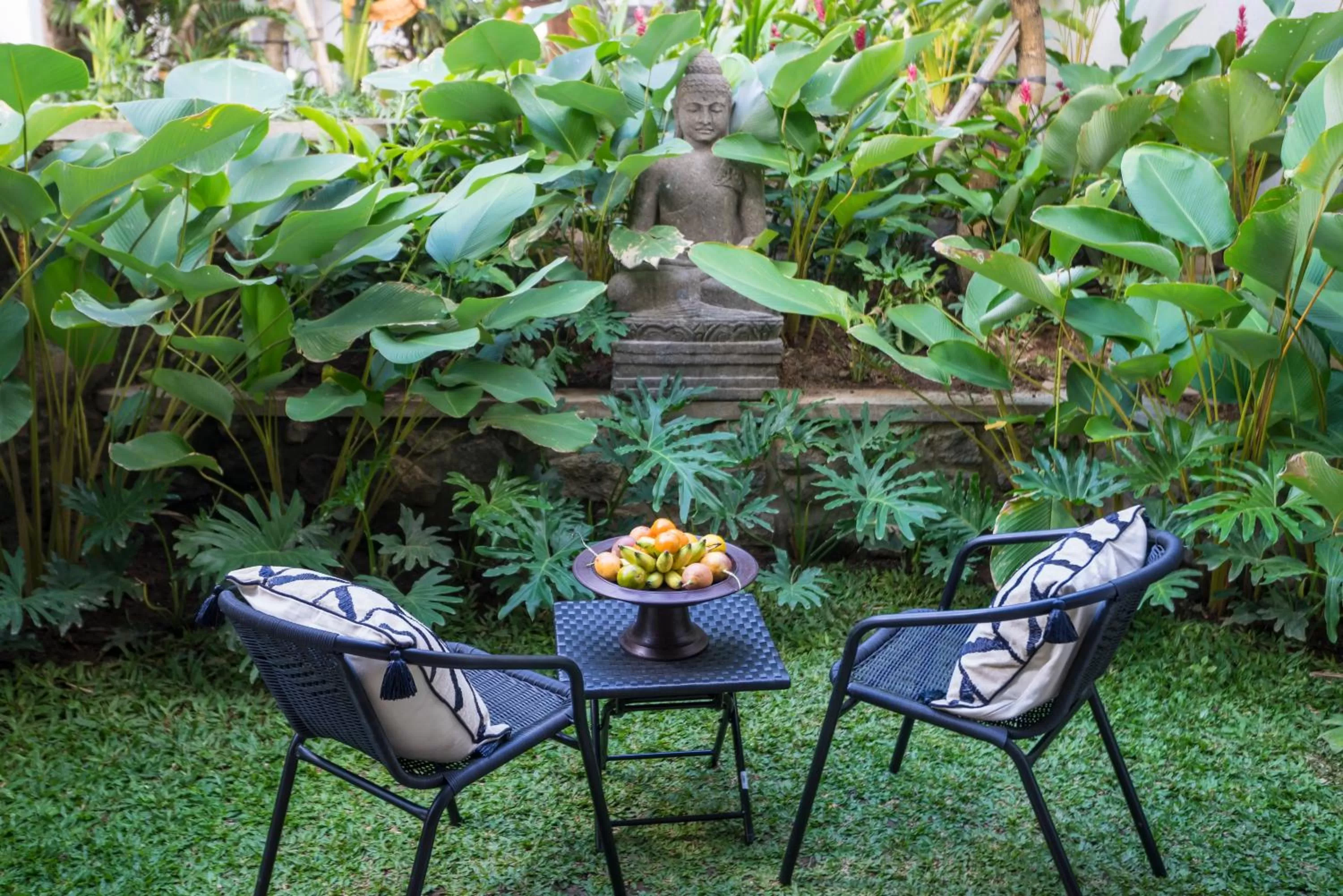 Patio in Calma Ubud Suite & Villas - Rice Fields View, Infinity Pool !