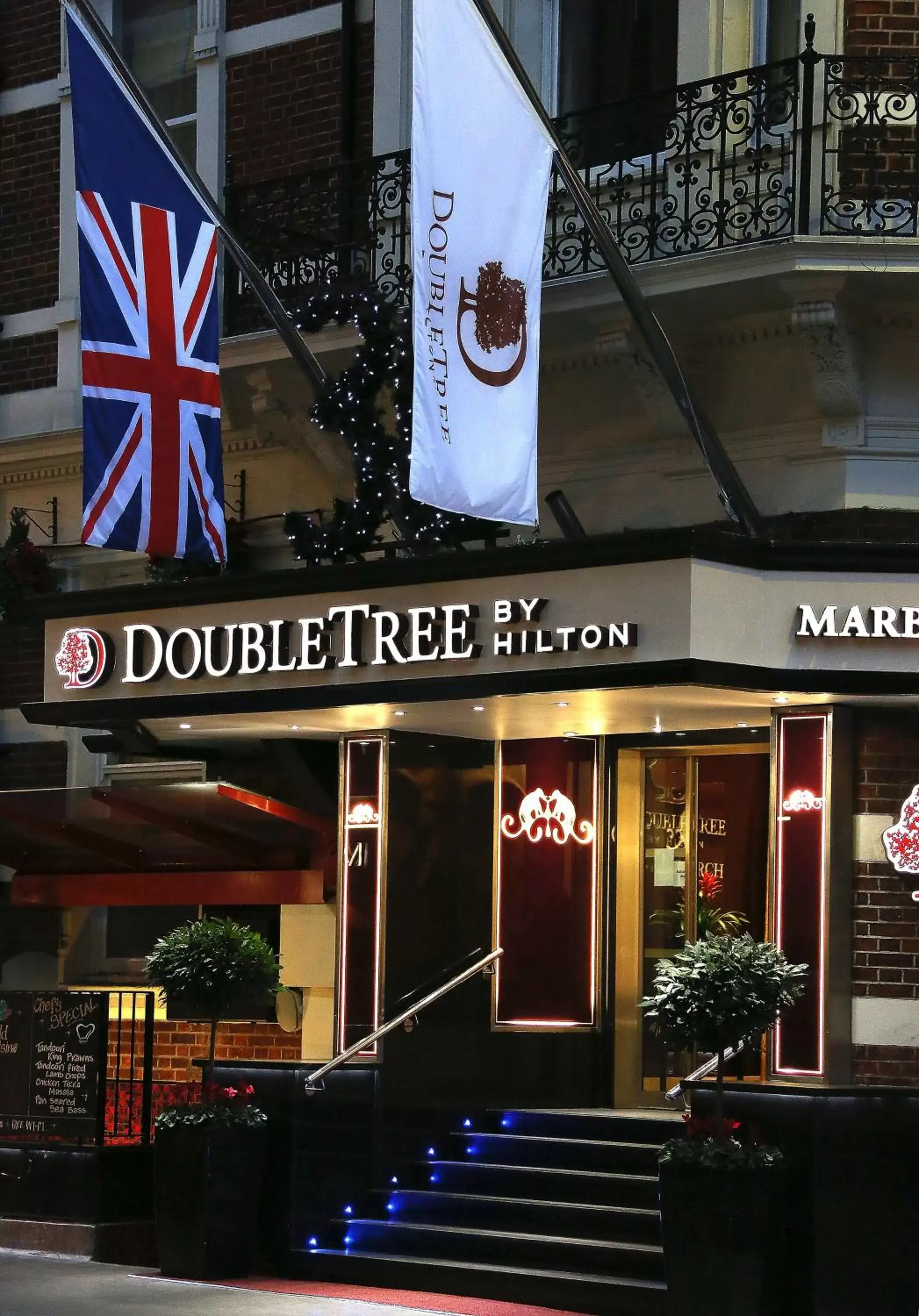 Property building in DoubleTree by Hilton Hotel London - Marble Arch