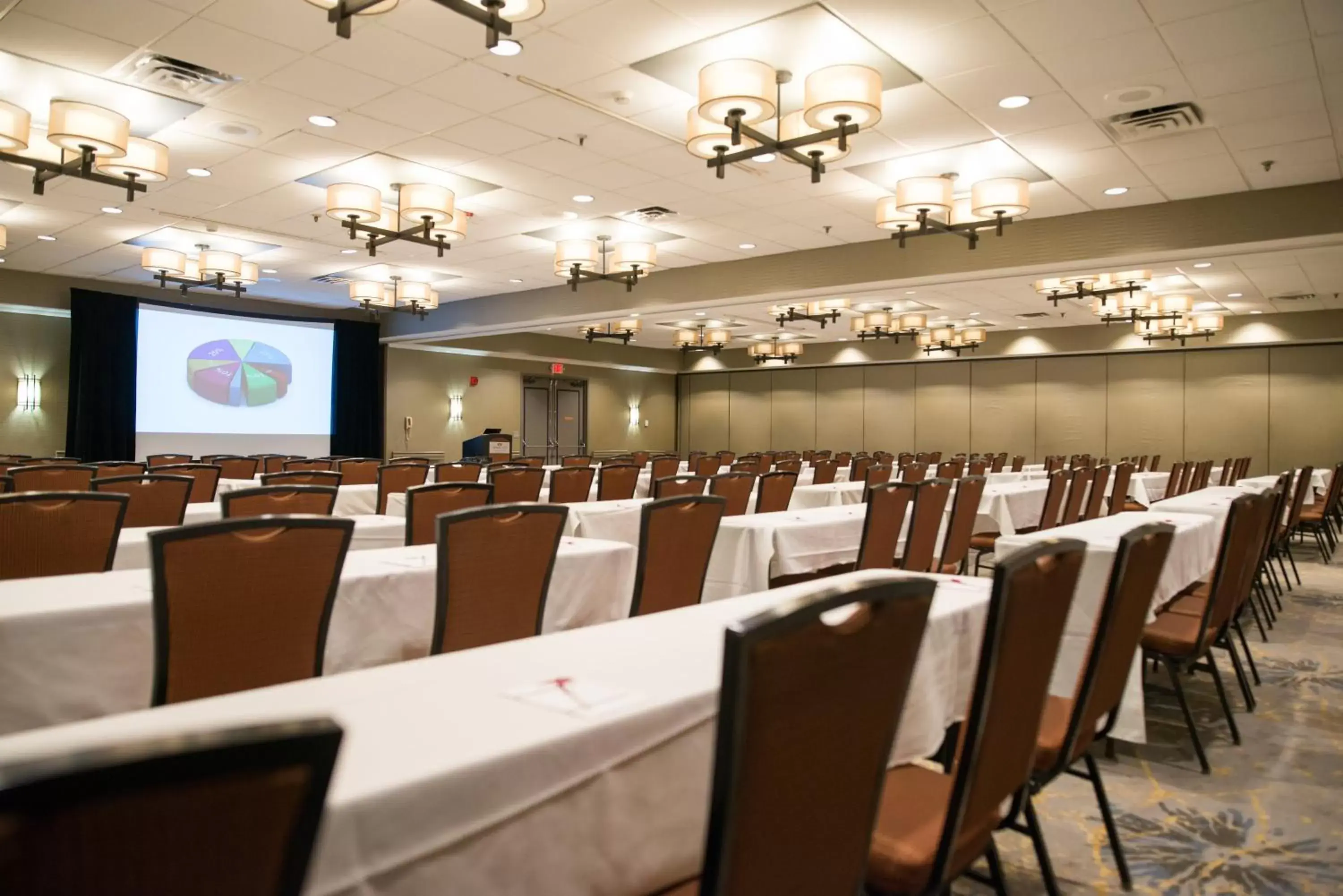 Banquet/Function facilities in Crowne Plaza Suites MSP Airport an IHG Hotel