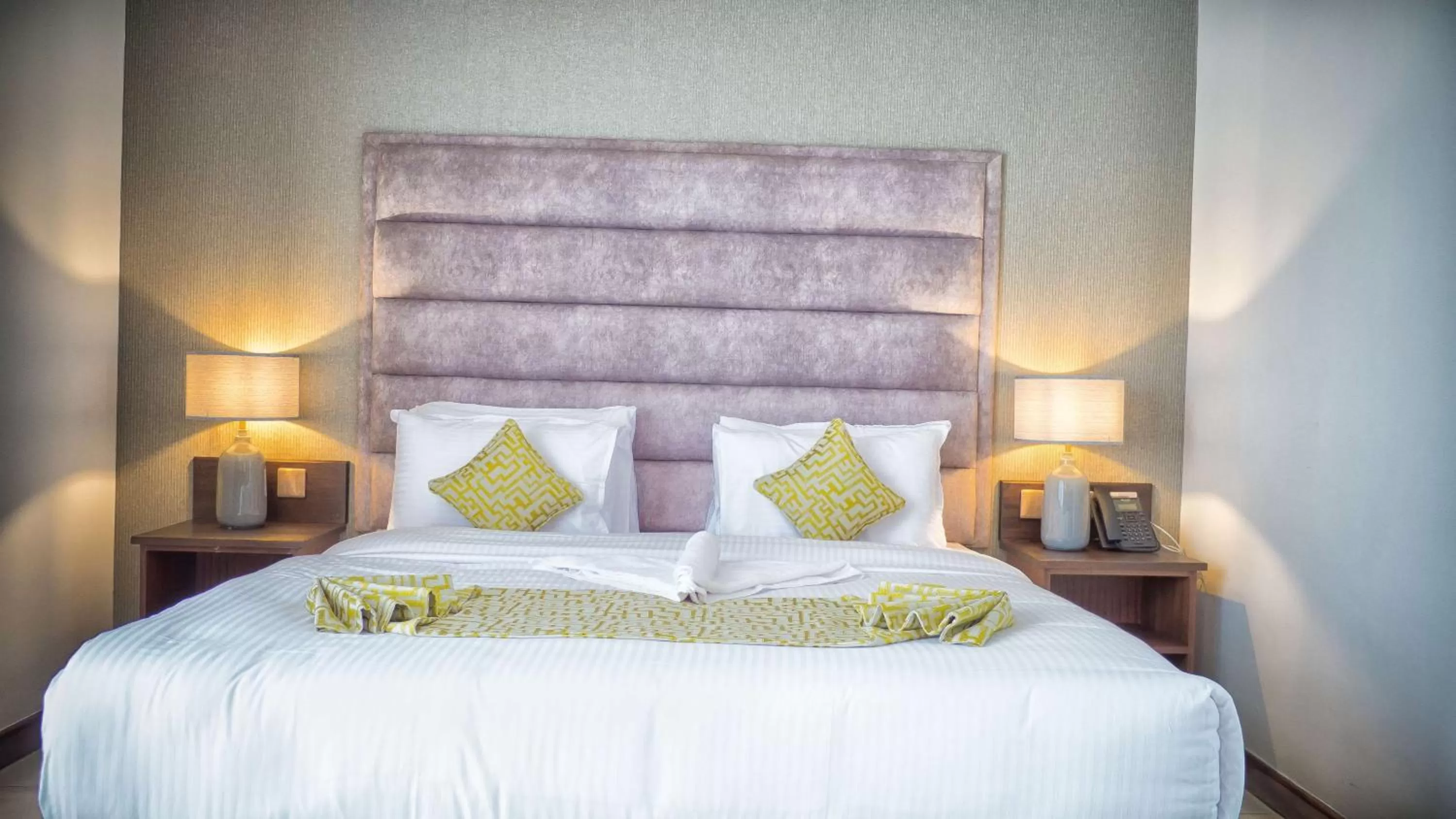 Photo of the whole room, Bed in Best Western Kisumu Hotel