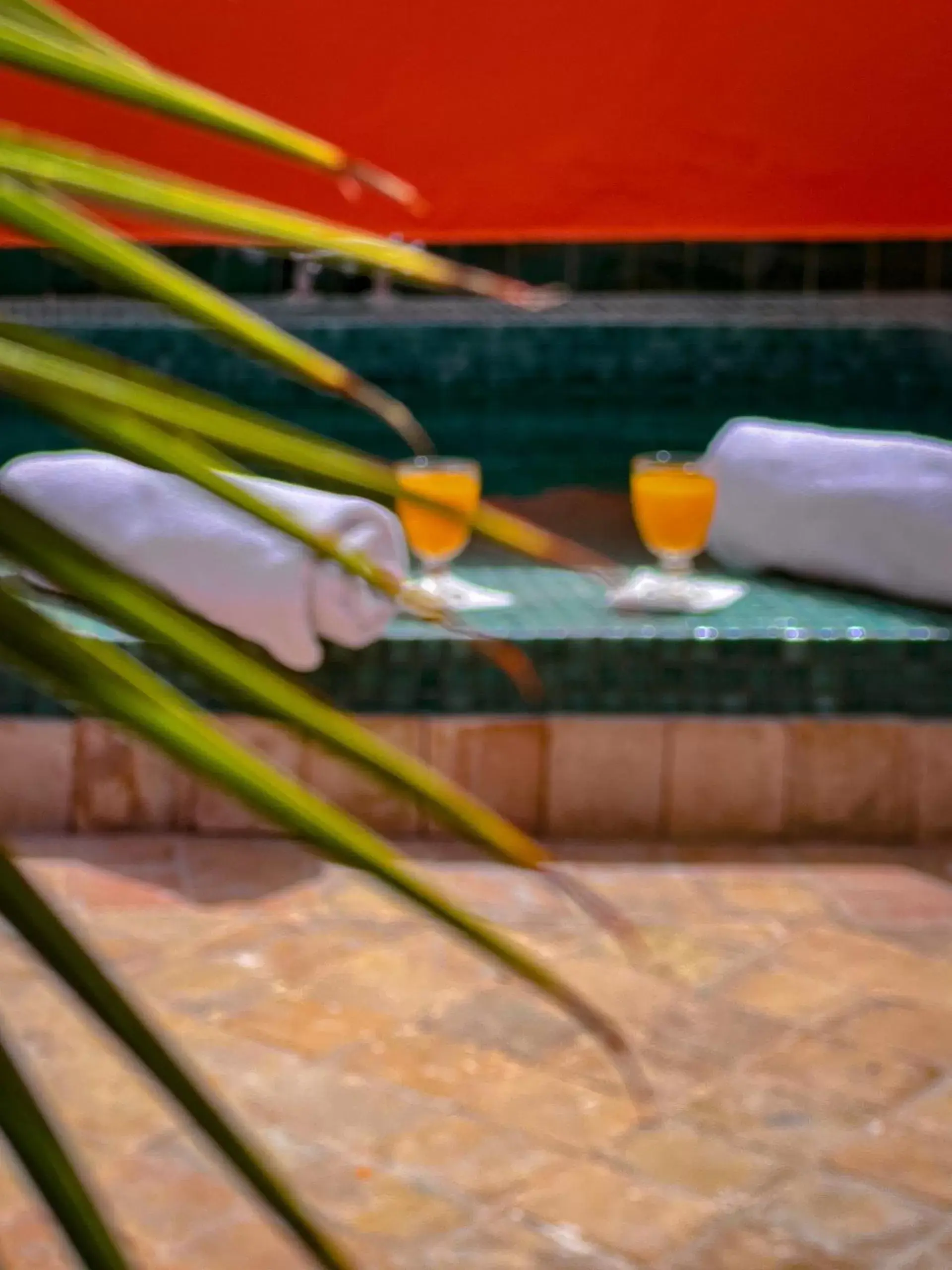 Hot Tub in Riad Le Jardin de Lea, Suites & Spa