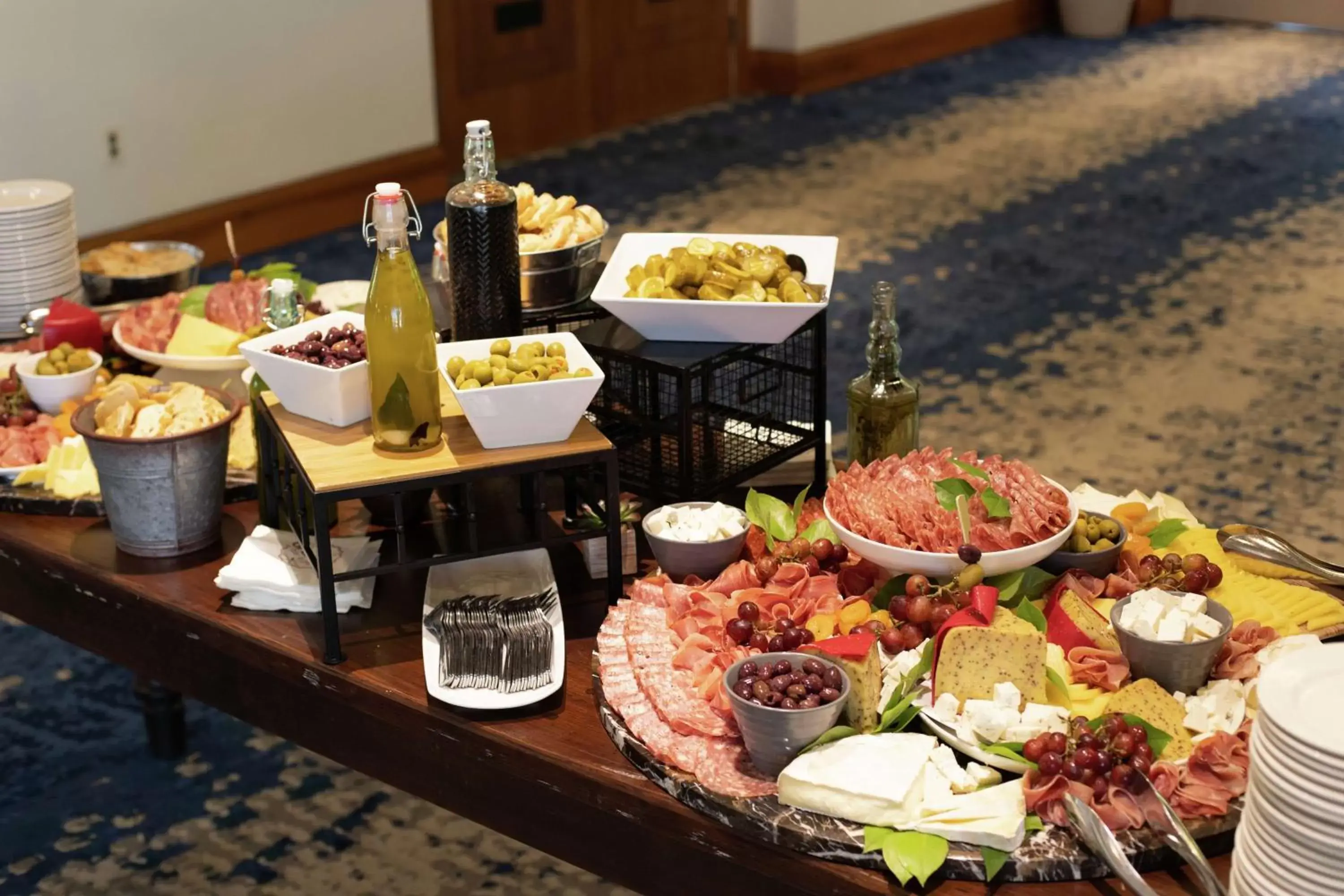 Meeting/conference room in Embassy Suites by Hilton Scottsdale Resort