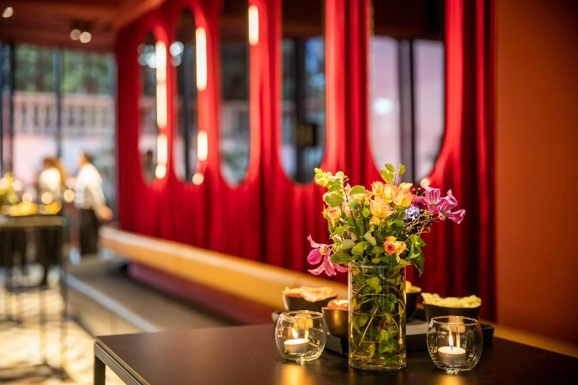 Lounge or bar in ibis Brussels Centre Chatelain