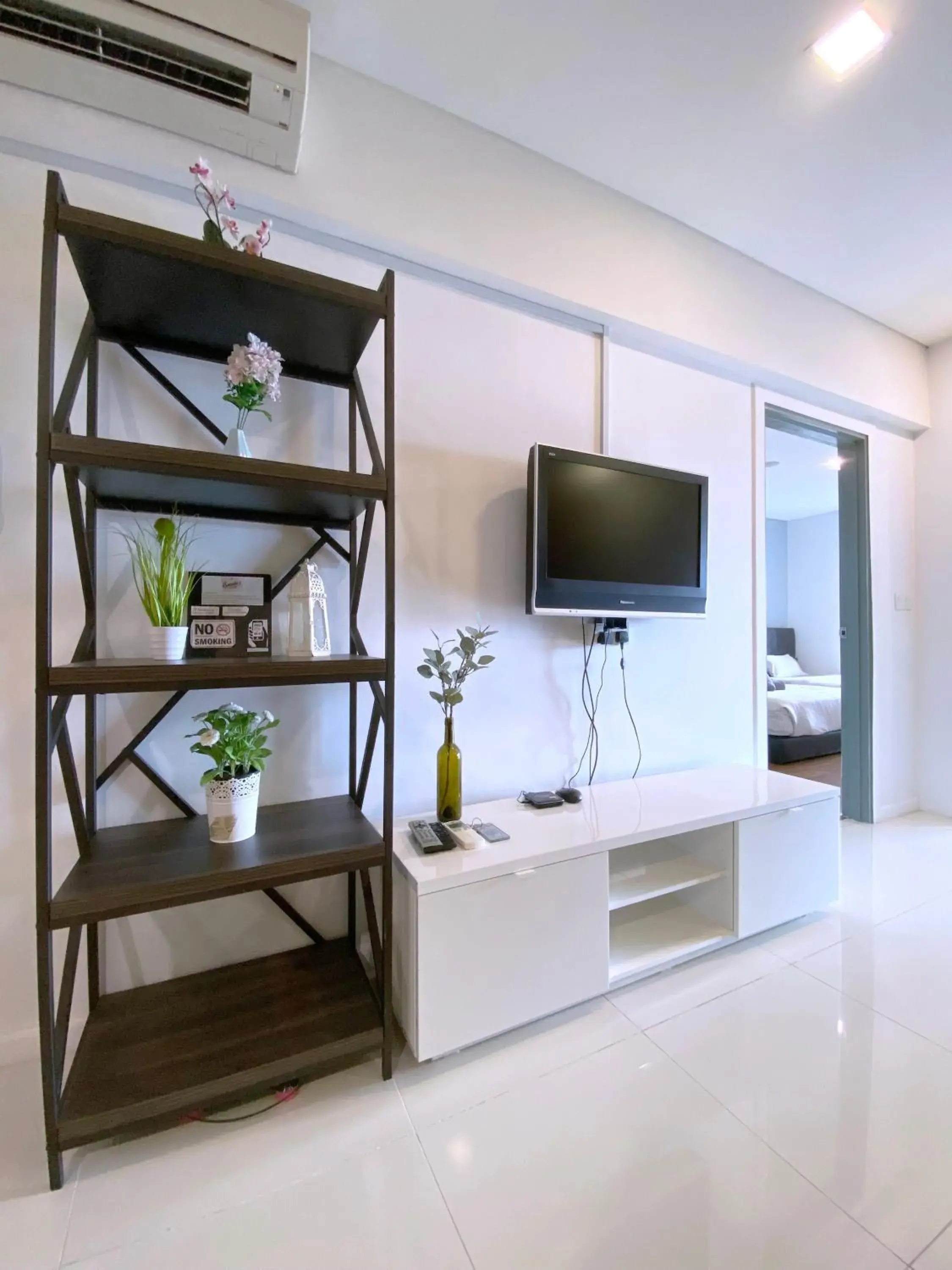 TV/Entertainment Center in Mercu Summer Suite KLCC @ Penguin Homes