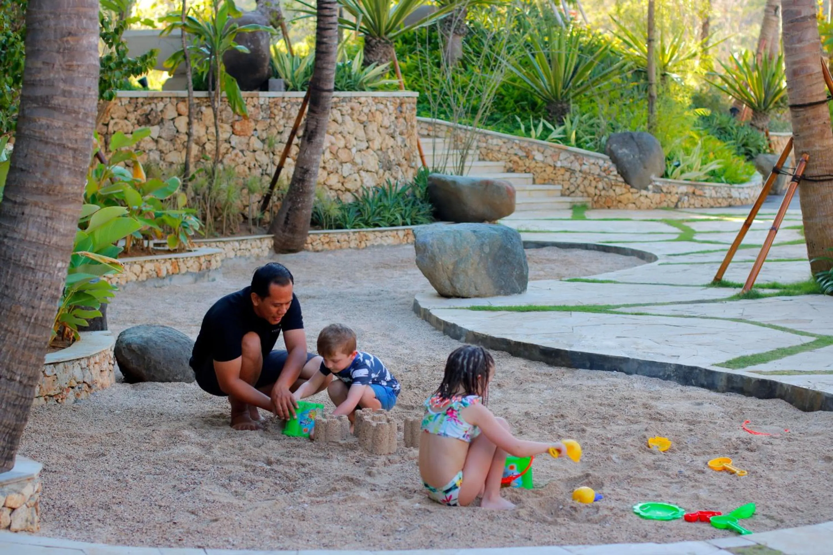 Restaurant/places to eat in Royal Tulip Springhill Resort Jimbaran