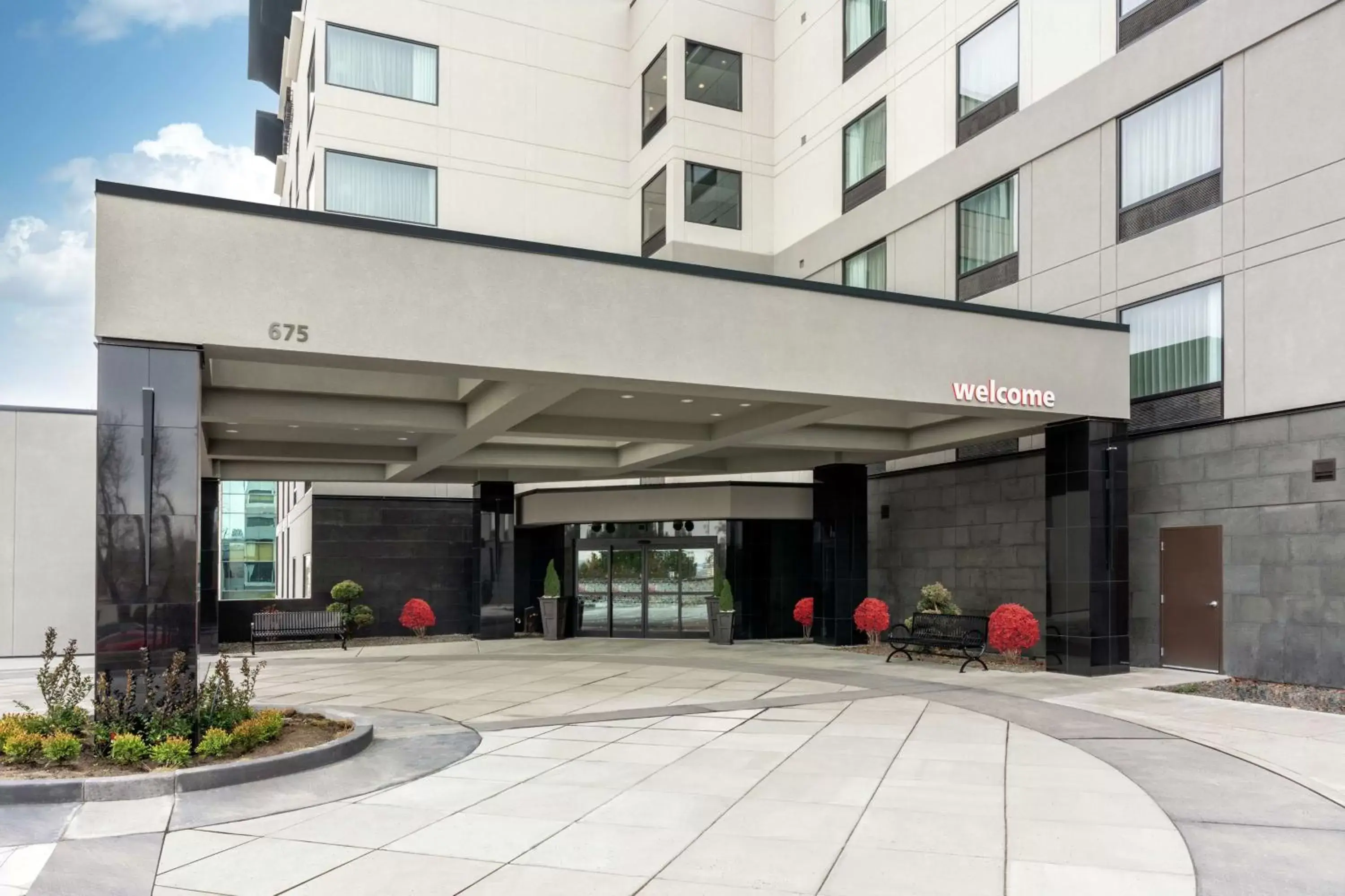 Property building in Hampton Inn & Suites Spokane Downtown-South