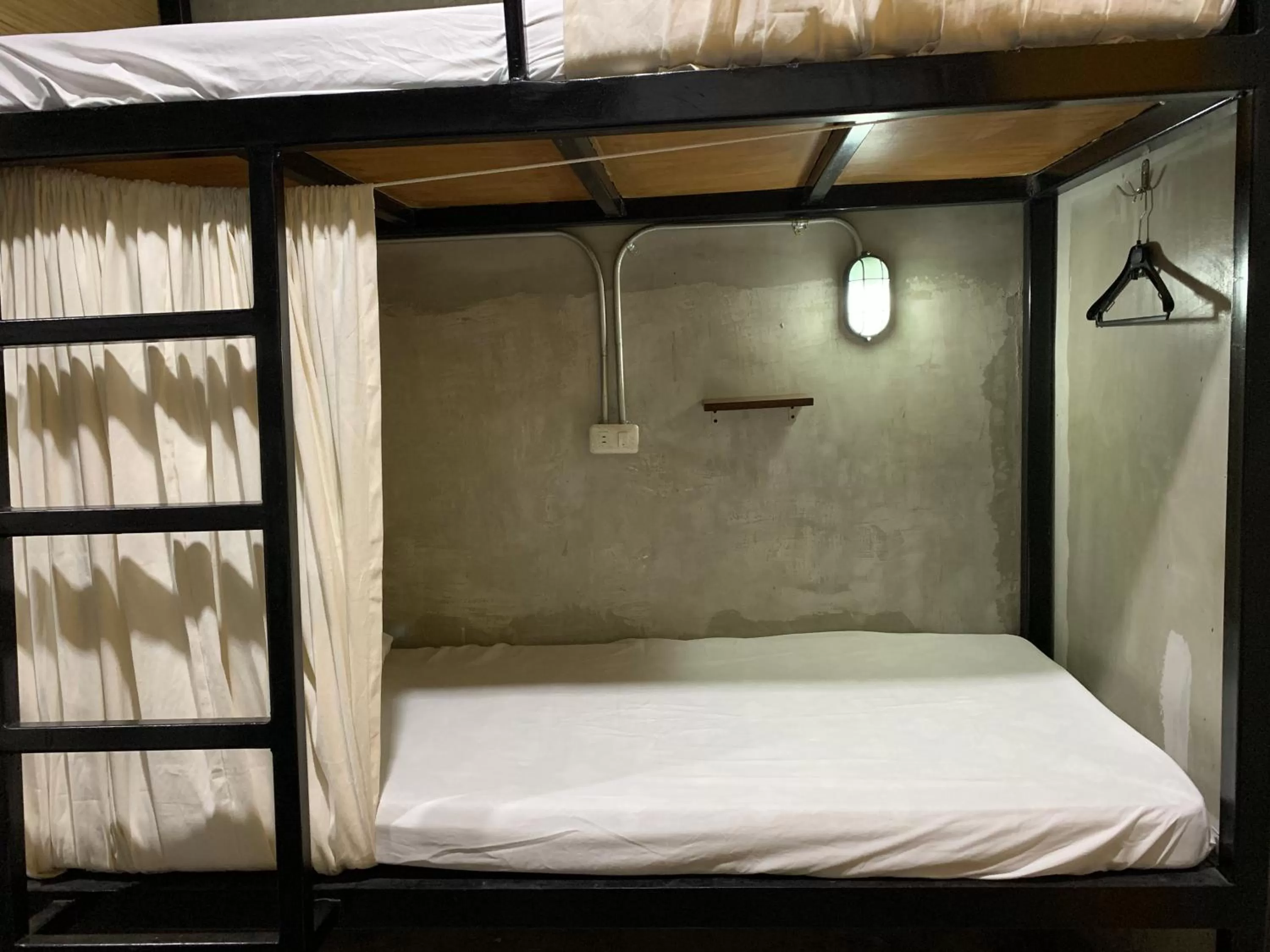 bunk bed, Bed in HappyNest Hostel Cebu
