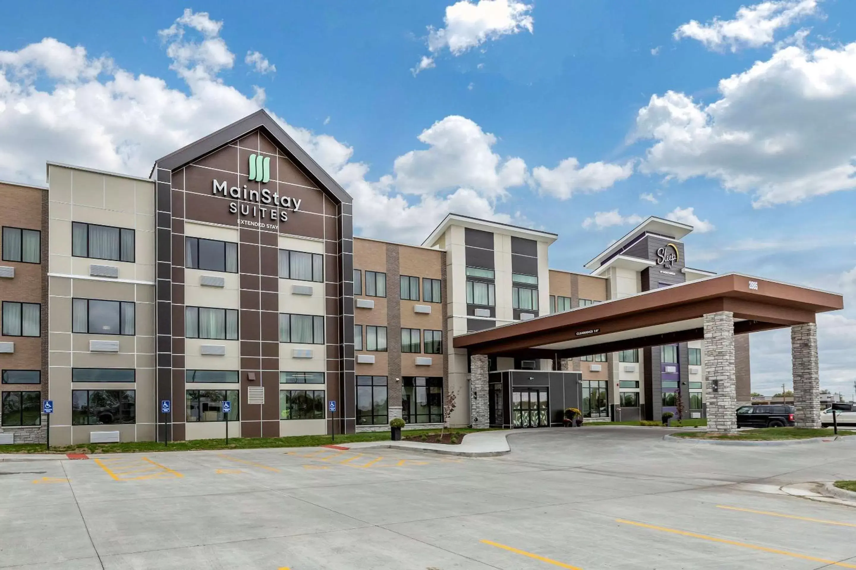 Property Building in MainStay Suites Waukee-West Des Moines
