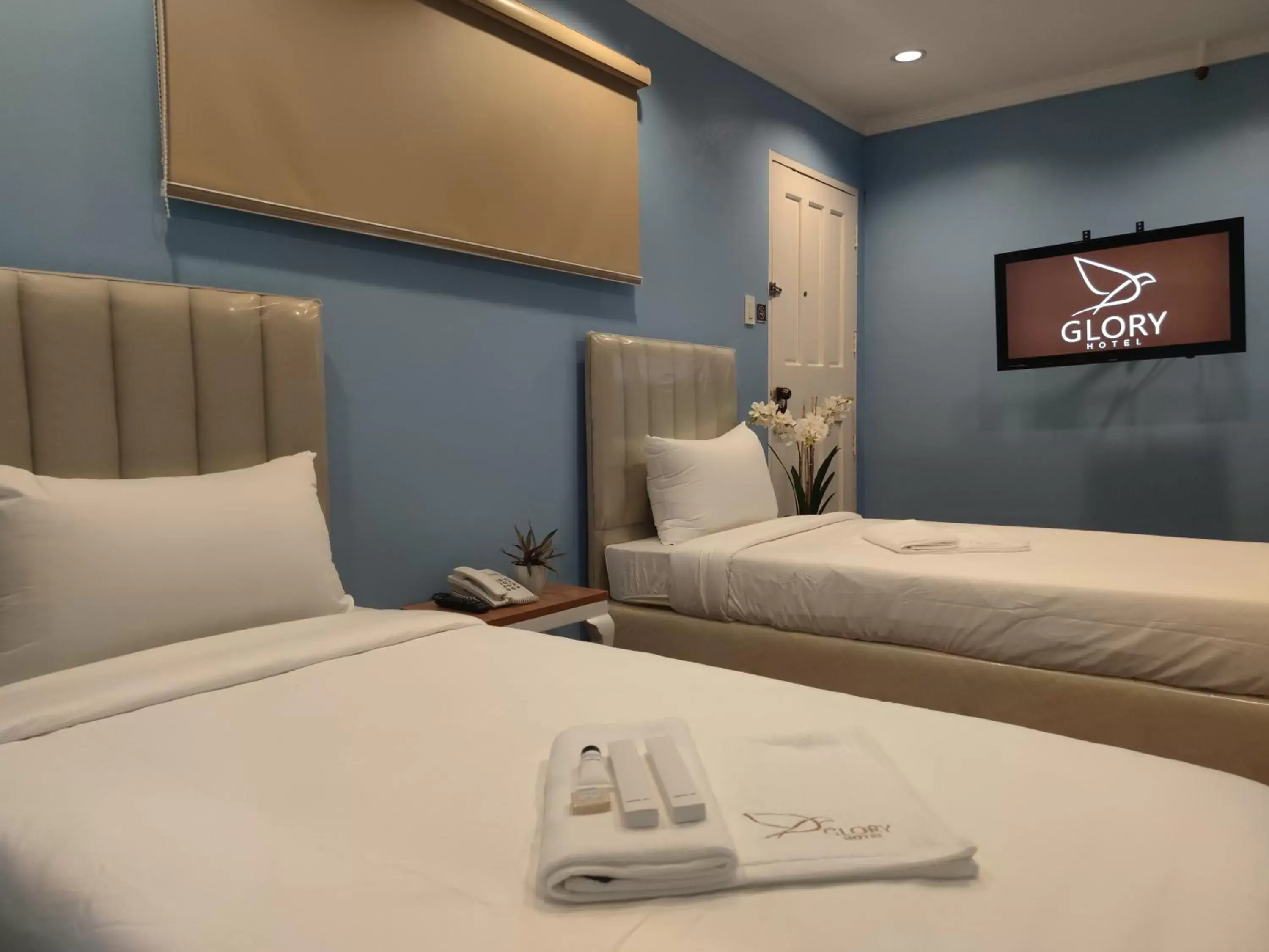 Bed in Glory Hotel Cubao Bed in Glory Hotel Cubao