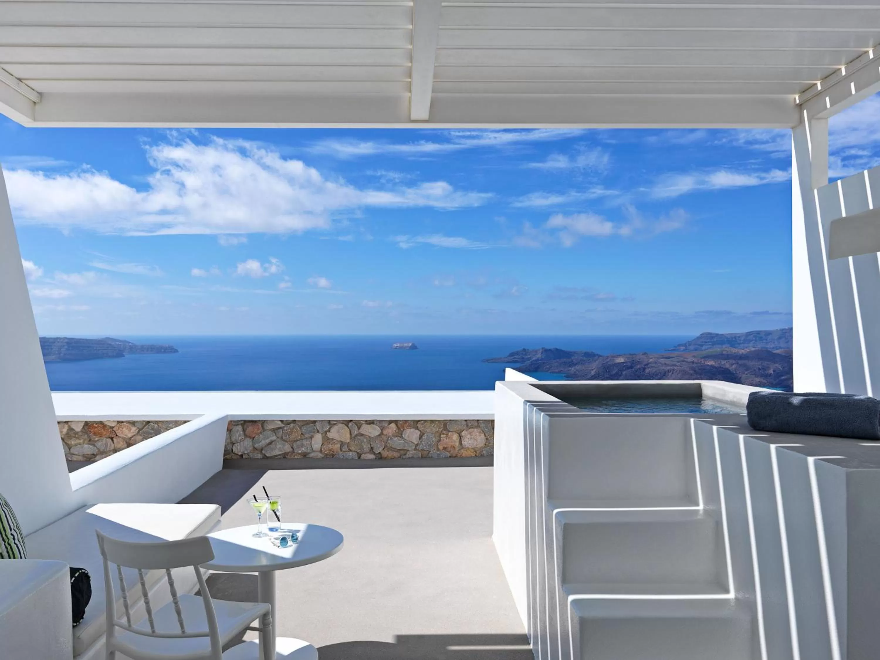 Lilium Hotel Santorini