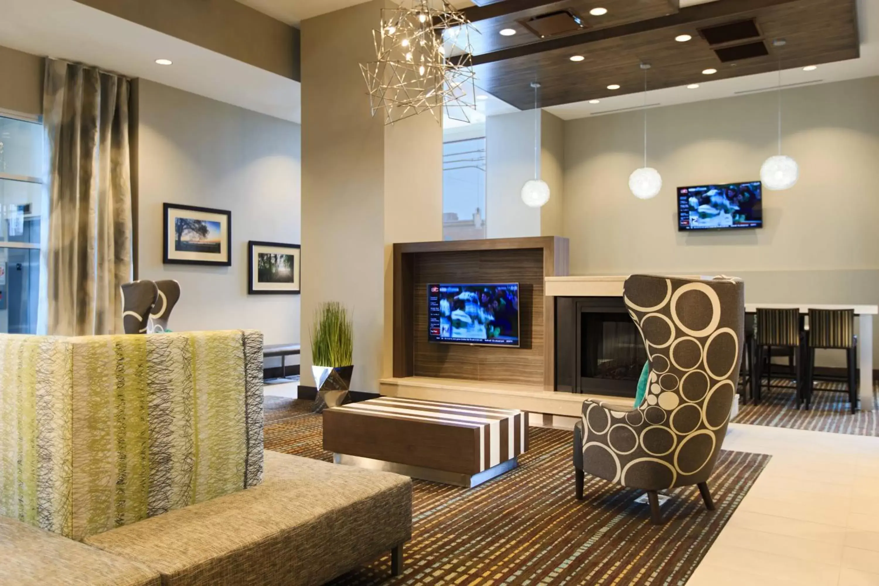 Lobby or reception, TV/Entertainment Center in Residence Inn by Marriott Nashville Vanderbilt/West End