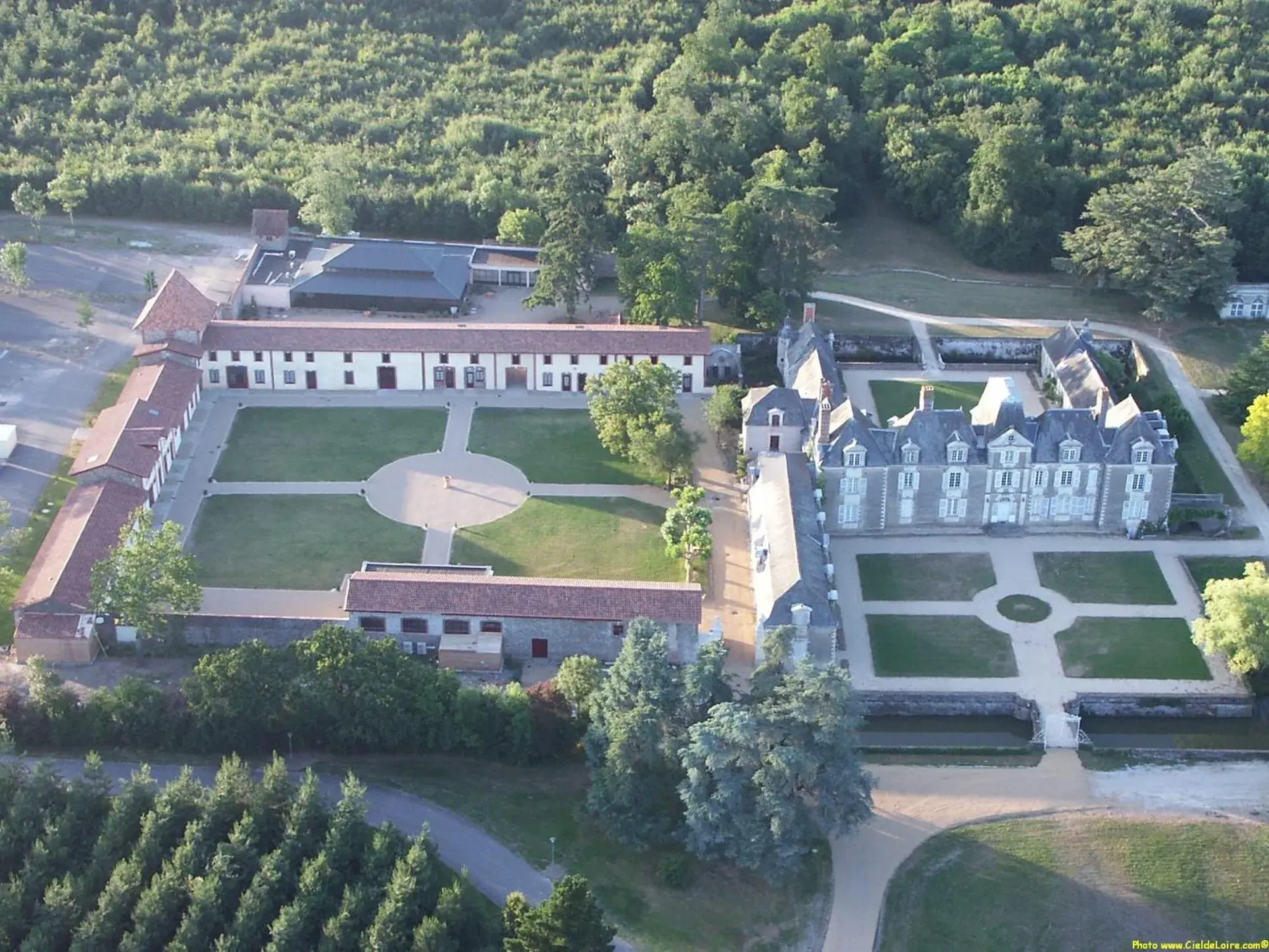 Bird's-eye View in Le Domaine des Lys