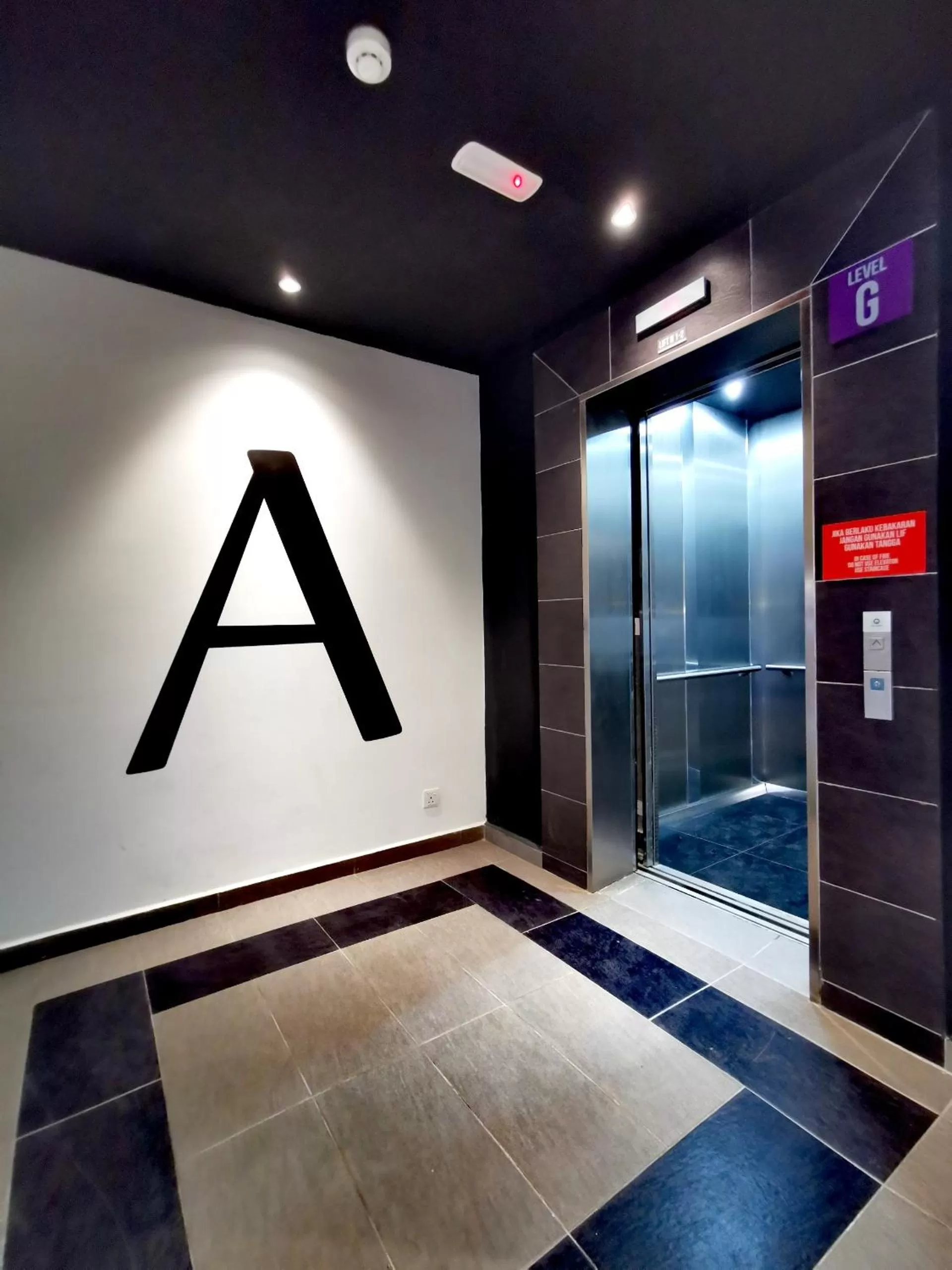 elevator in Sovotel @ Conezion Putrajaya