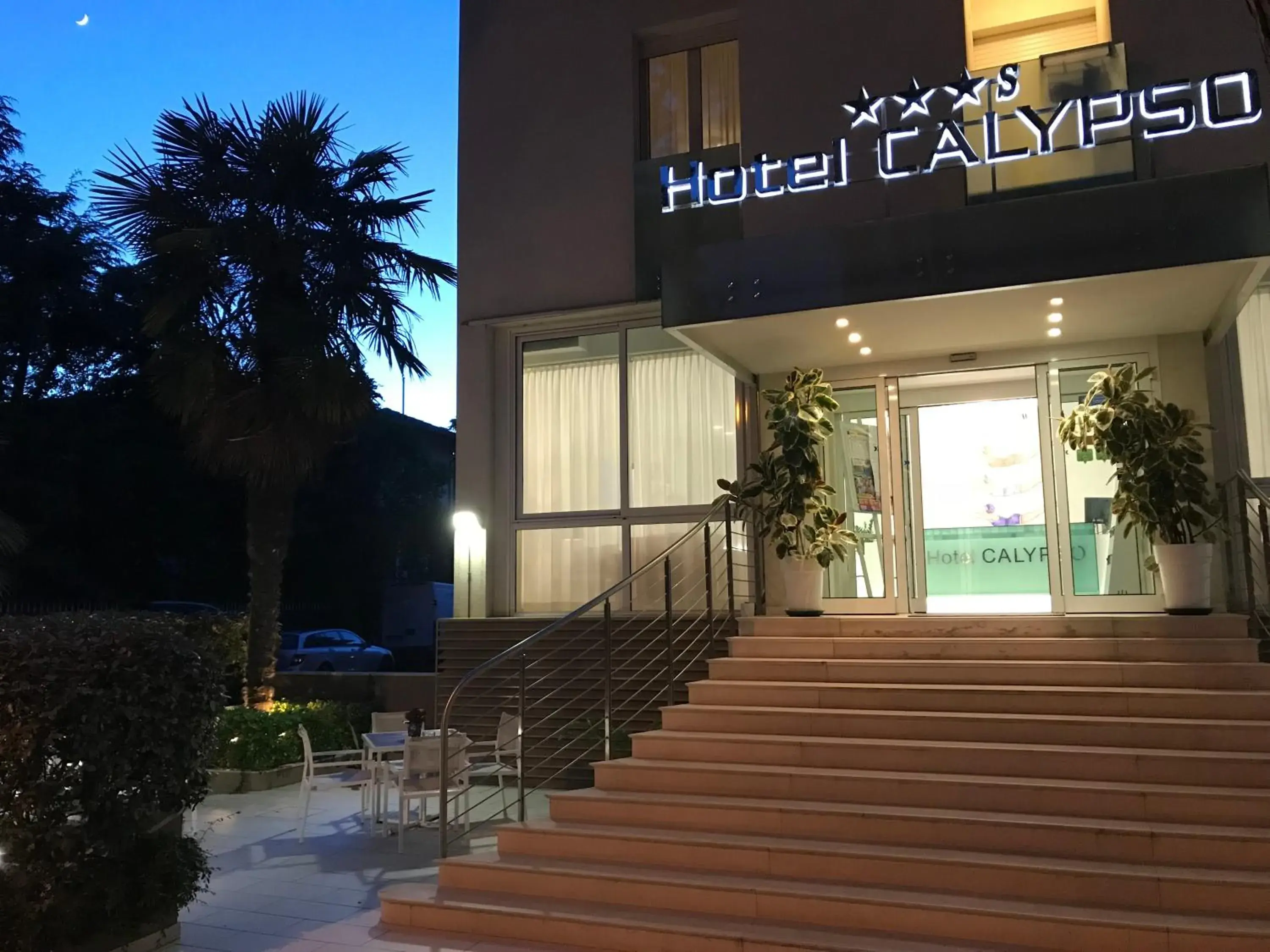 Facade/entrance in Hotel Calypso