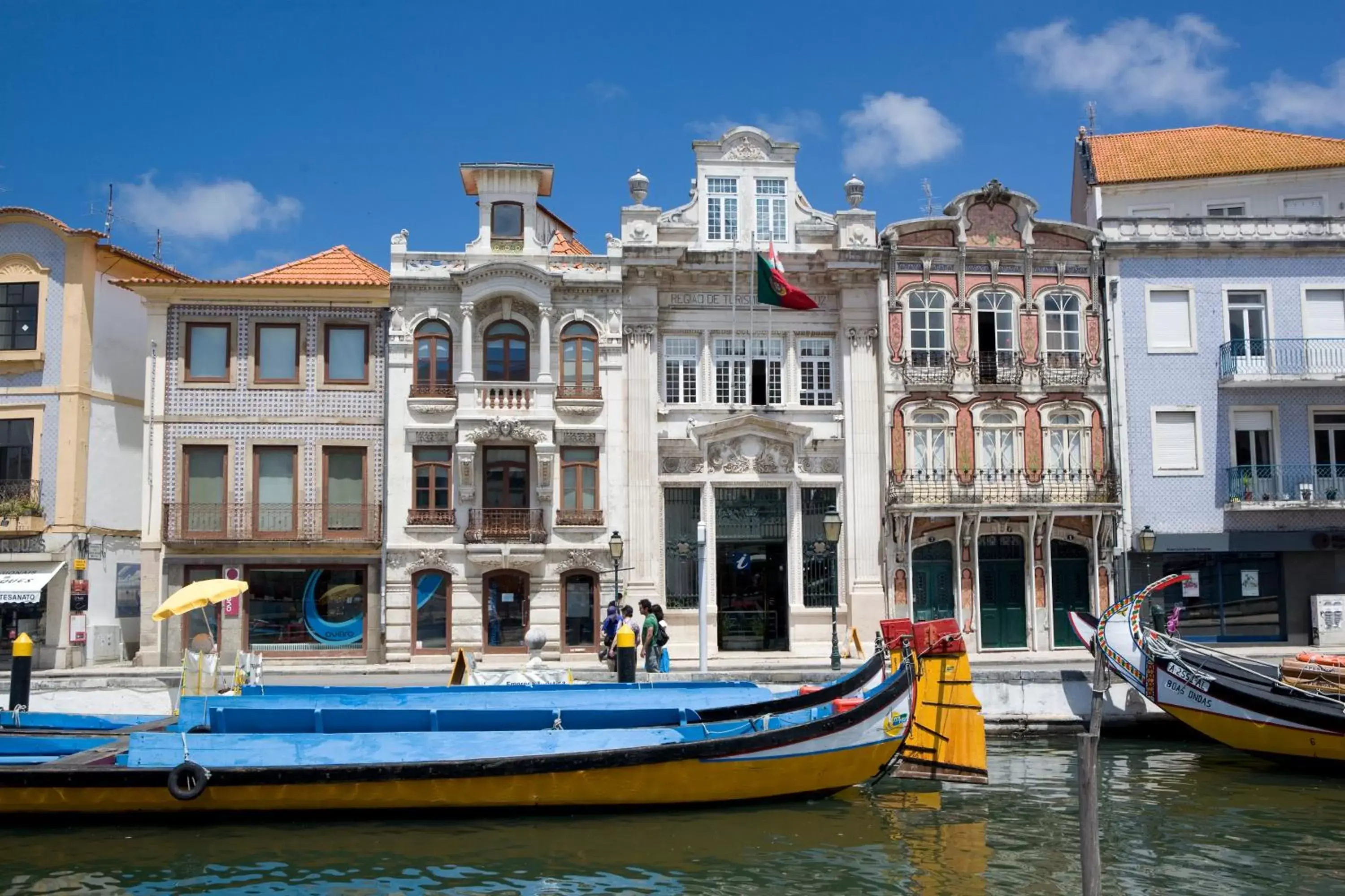 Nearby landmark, Property Building in Hotel Aveiro Center