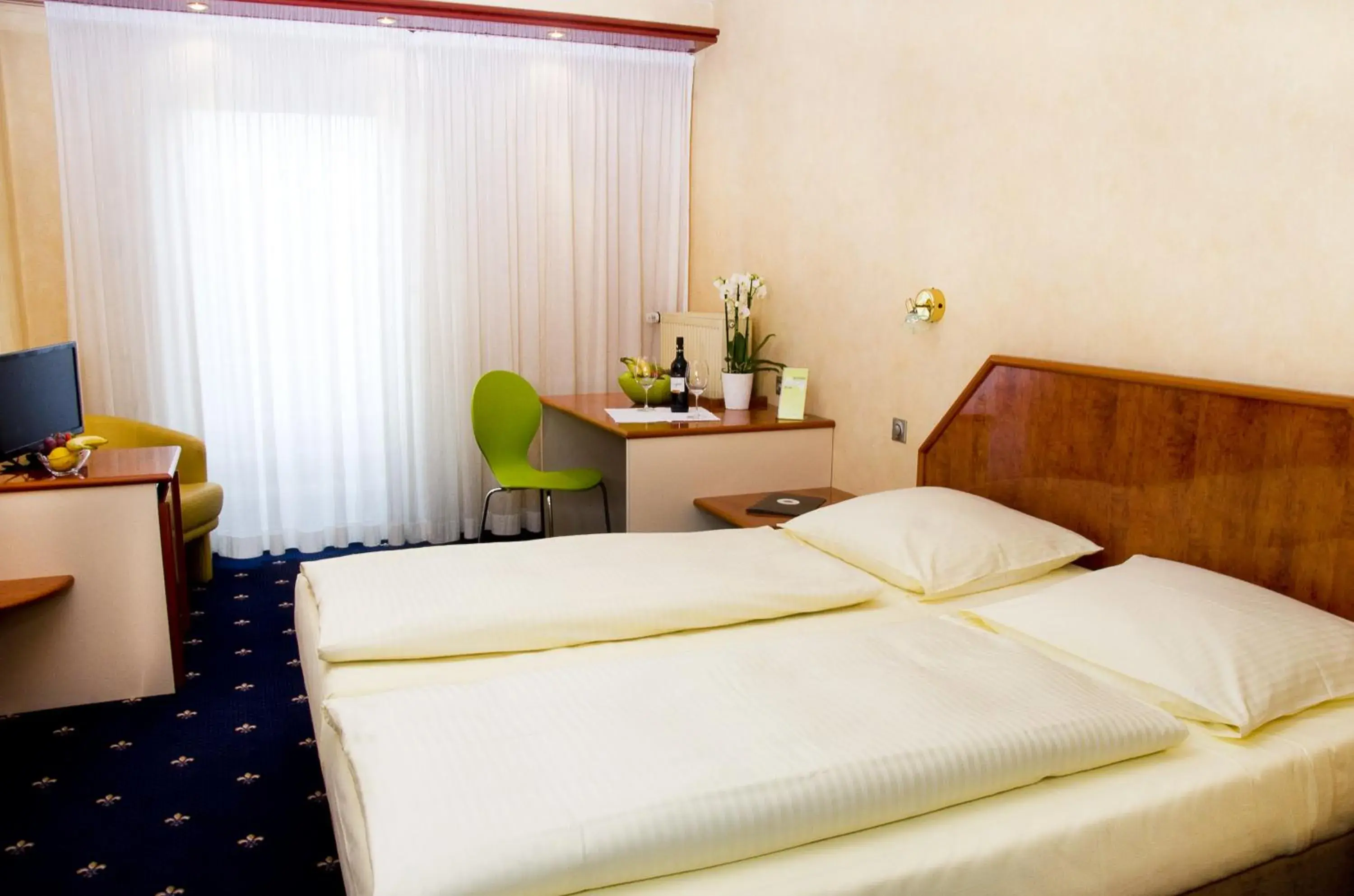 Comfort Double Room - single occupancy in Sonnenhof Comfort Double Room - single occupancy in Sonnenhof