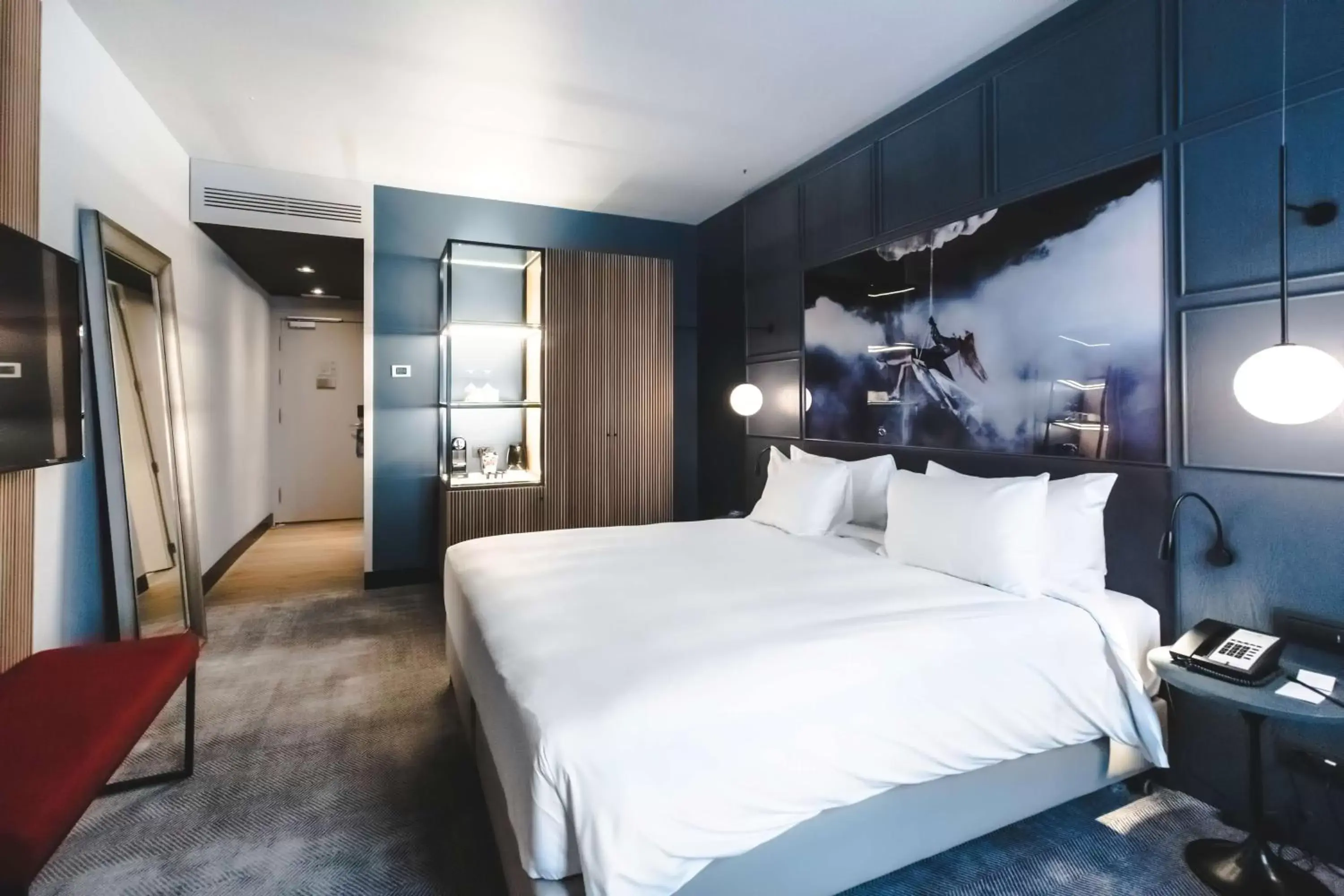 Photo of the whole room, Bed in Radisson Blu Hotel, Madrid Prado