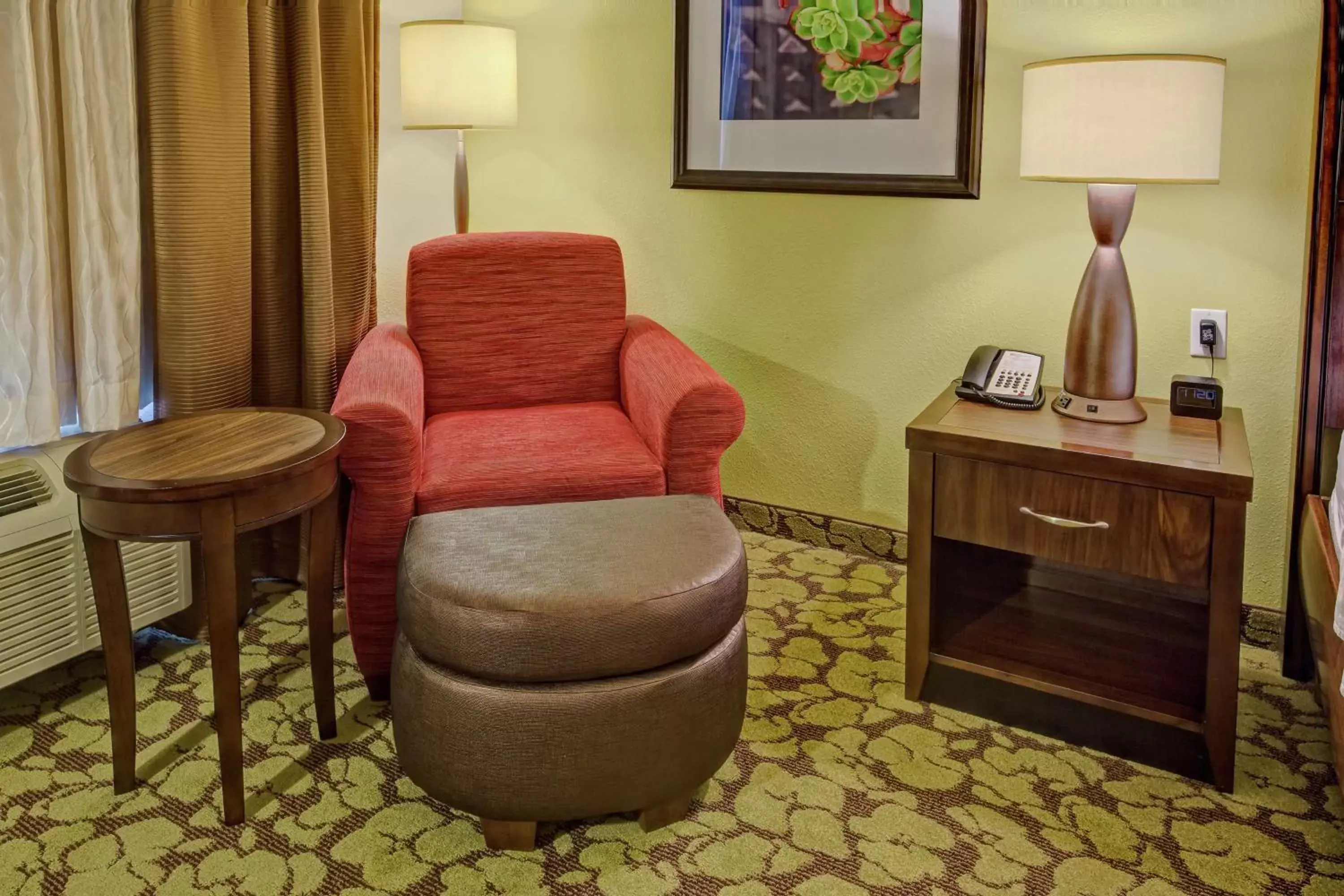 Living room, Seating Area in Hilton Garden Inn Memphis/Wolfchase Galleria