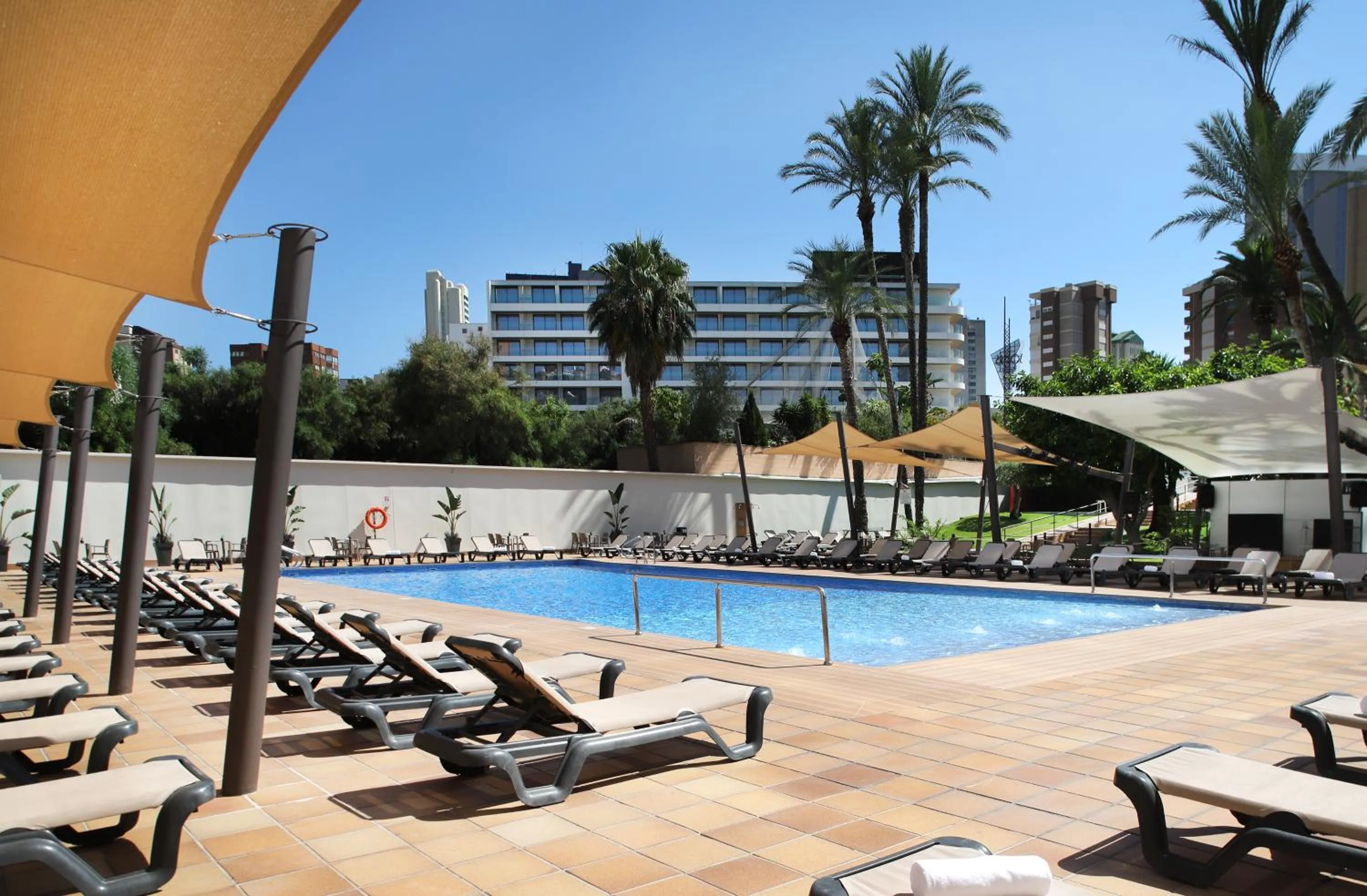 Swimming pool in Helios Benidorm