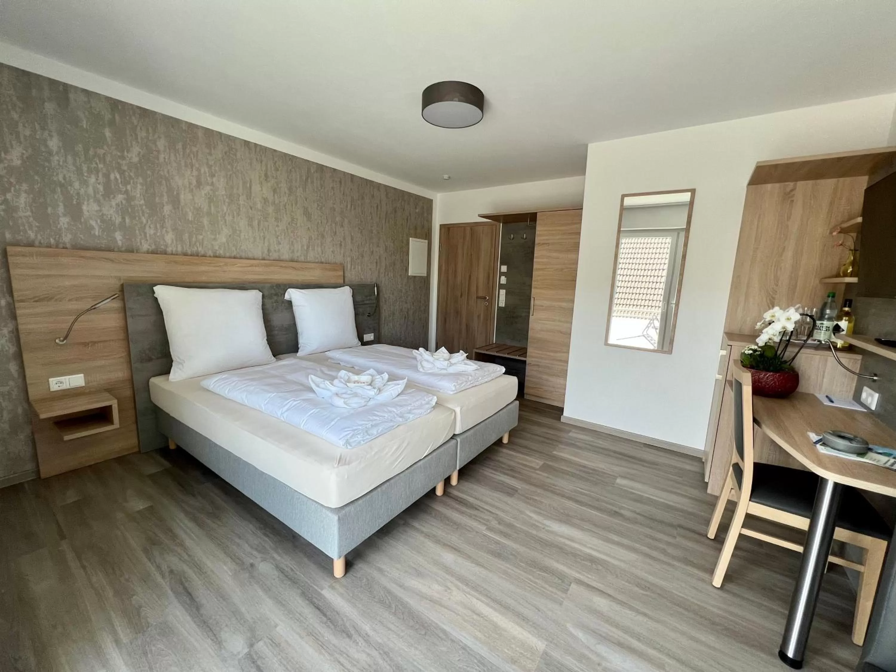 Photo of the whole room, Bed in Hotel Ocean