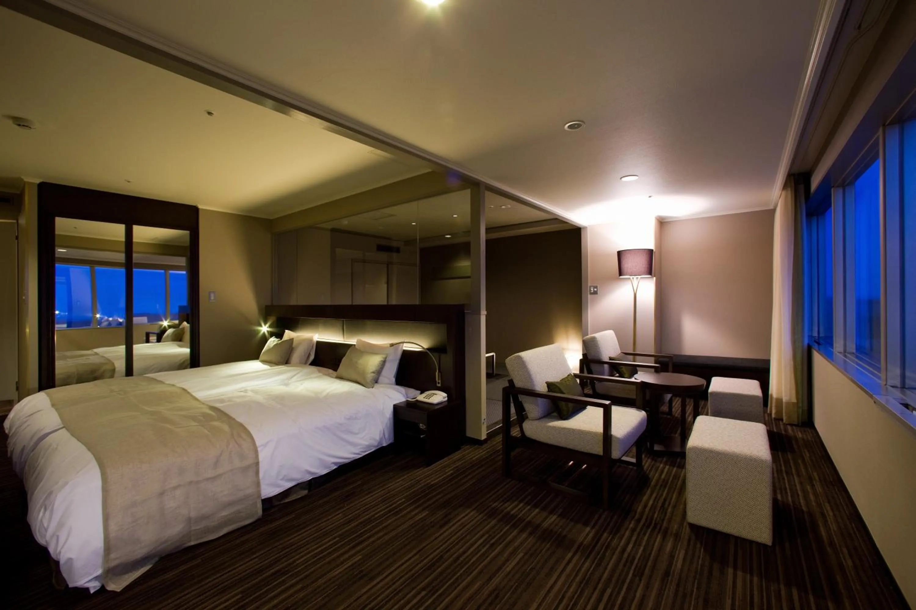 Spring, Bed in Hotel Epinard Nasu