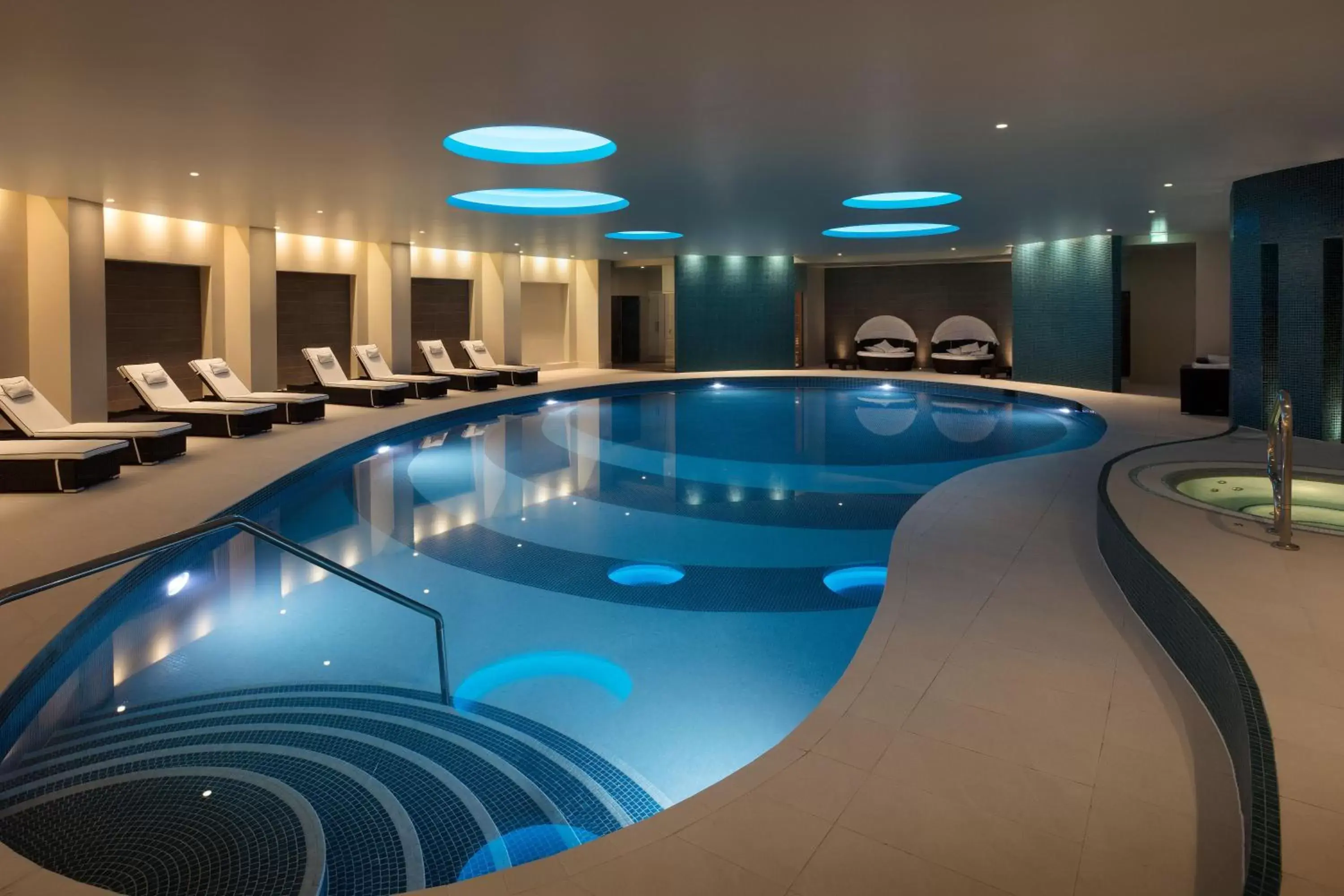 Swimming Pool in Leonardo Hotel and Conference Venue Hinckley Island - Formerly Jurys Inn
