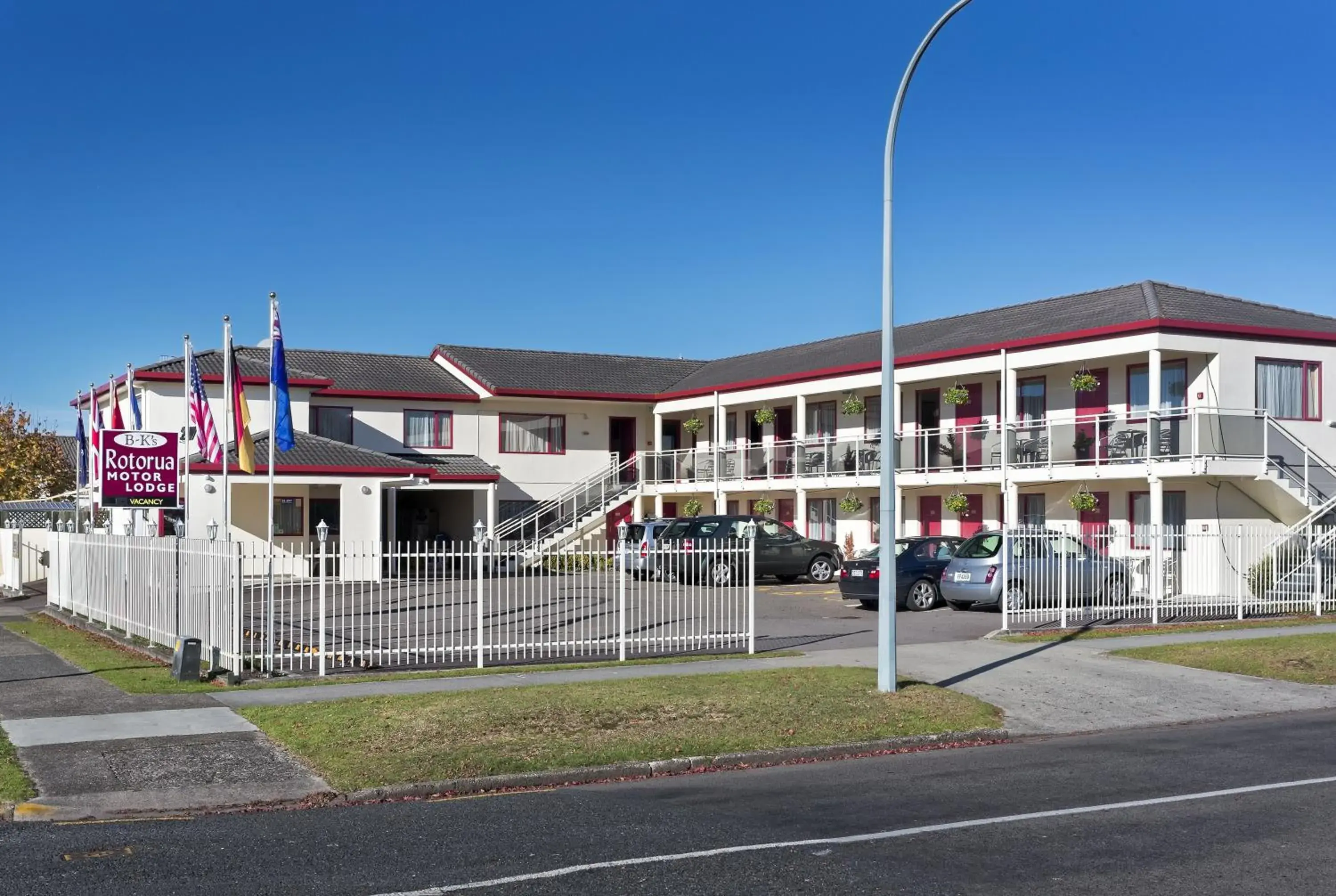 Facade/entrance, Property Building in BK's Rotorua Motor Lodge