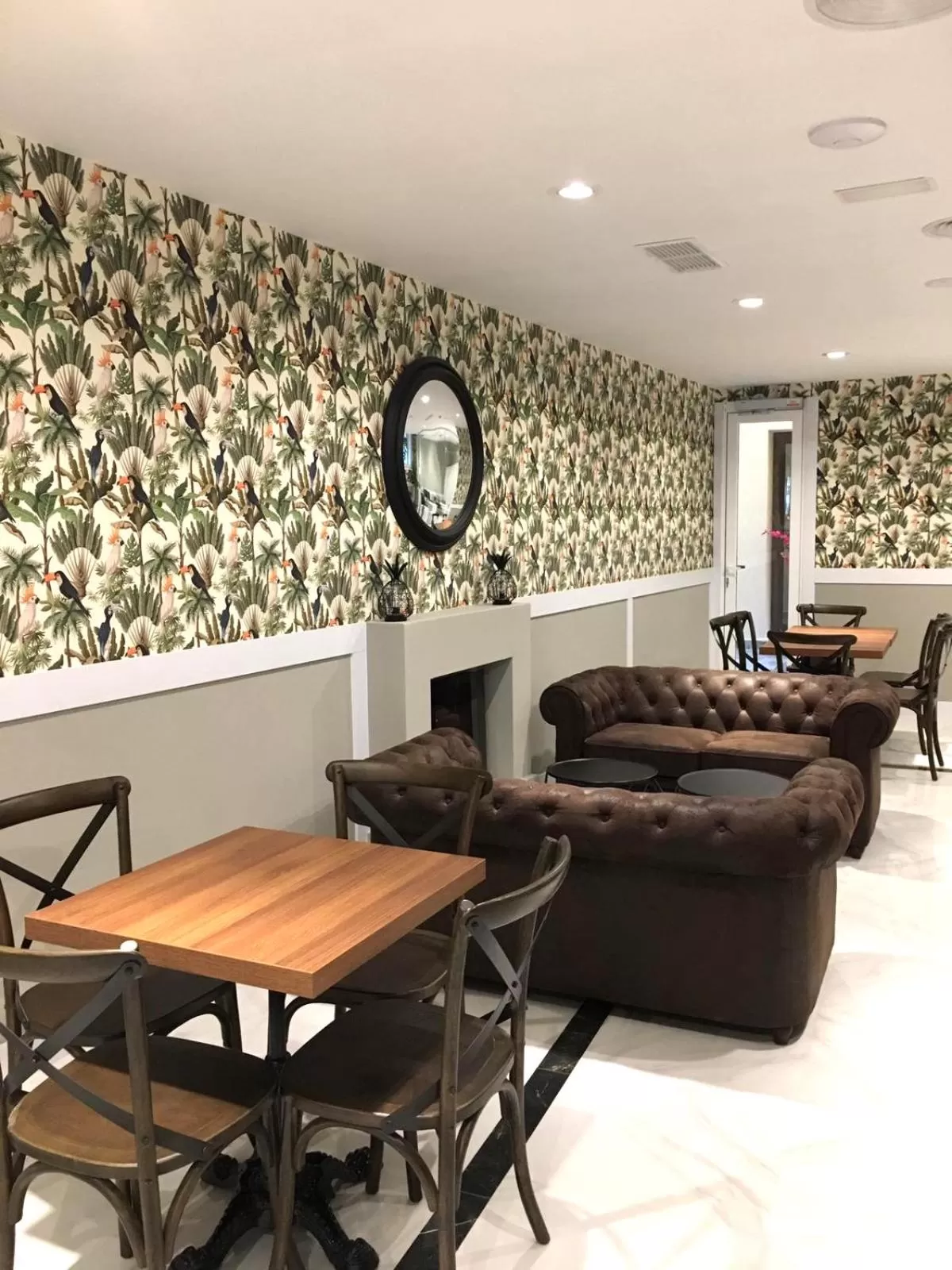 Living room in New Point Opera