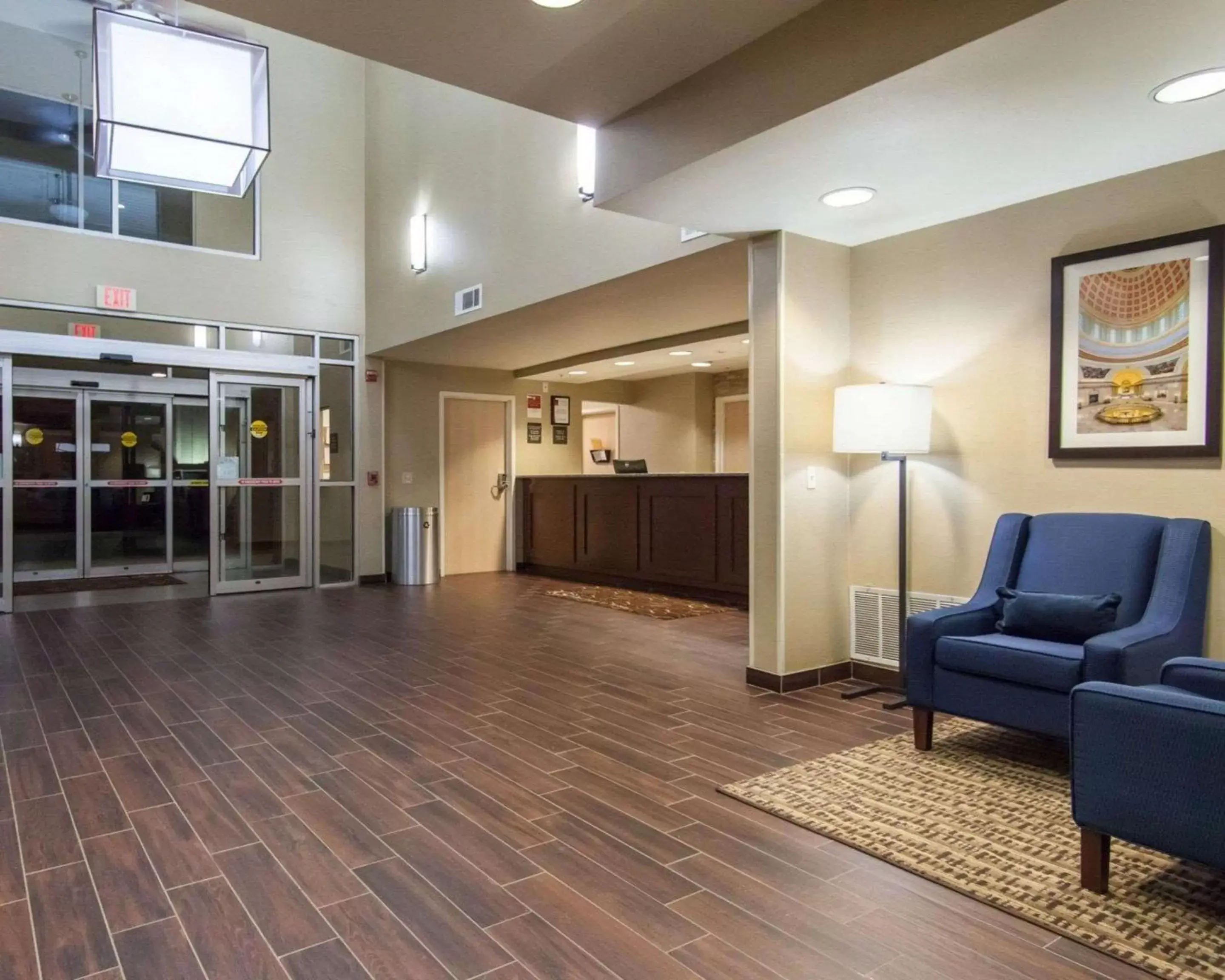 Lobby or reception, Lobby/Reception in Comfort Suites Central / I-44