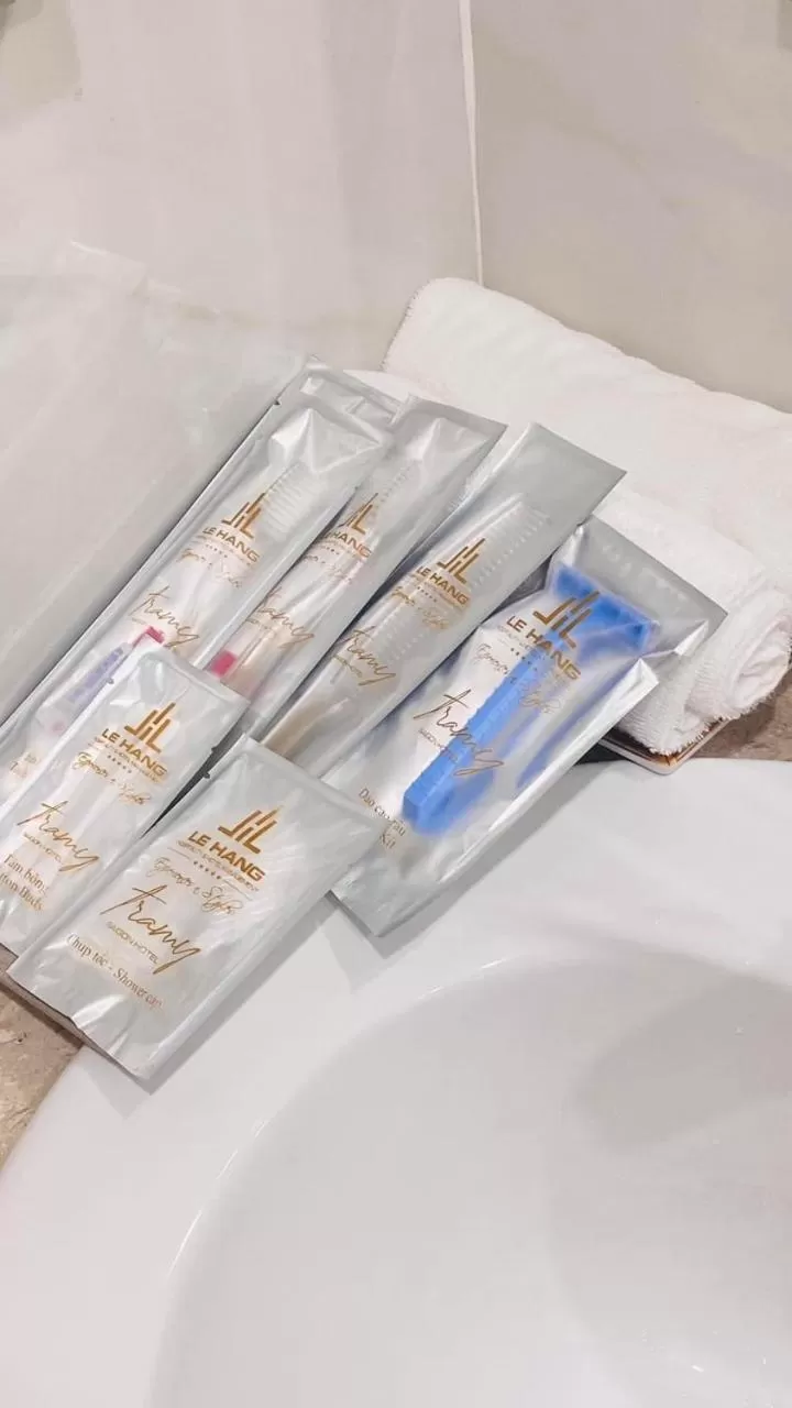 Bathroom in Tra My Hotel Ly Chinh Thang