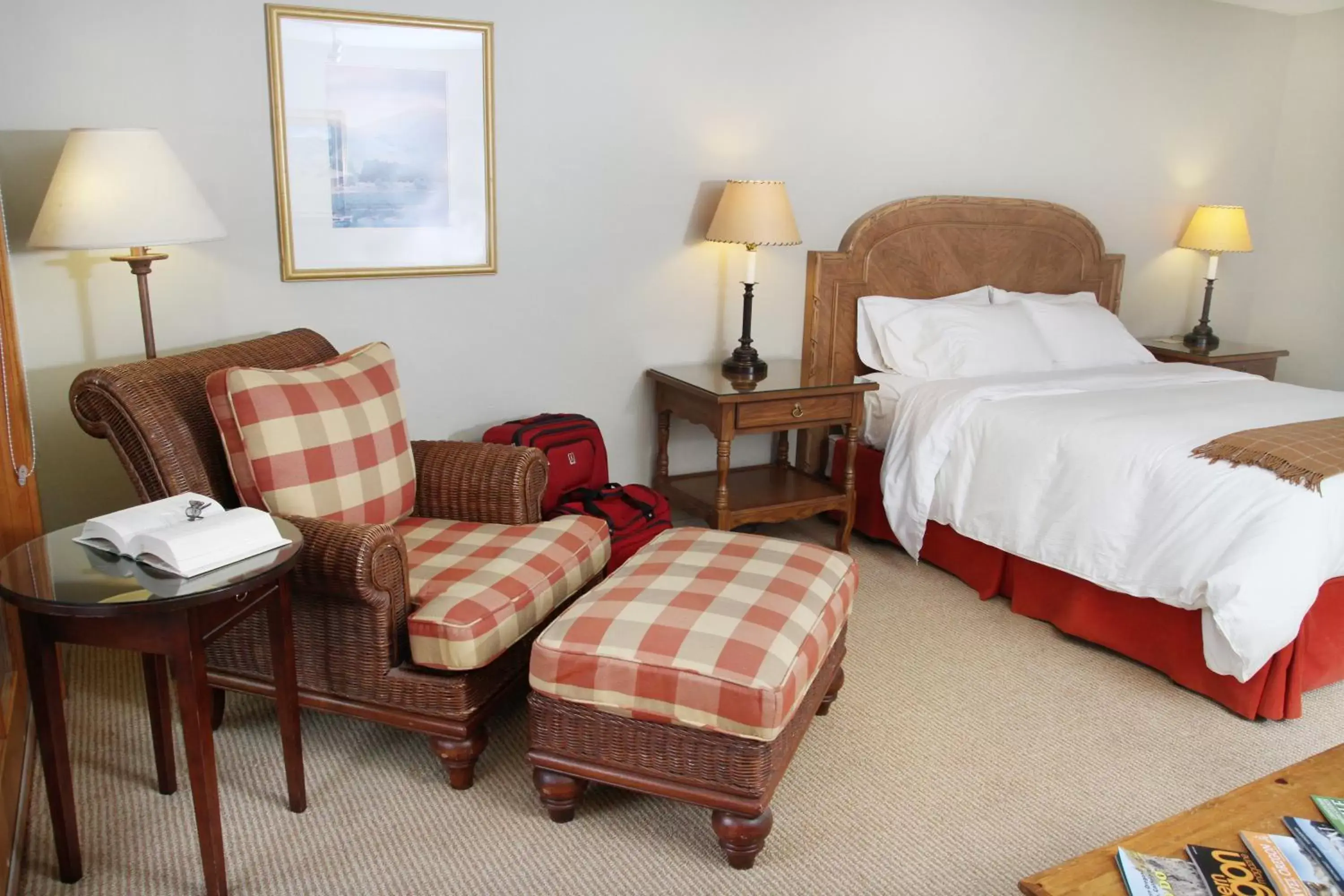 Photo of the whole room, Bed in The Lodge at Riverside Photo of the whole room, Bed in The Lodge at Riverside