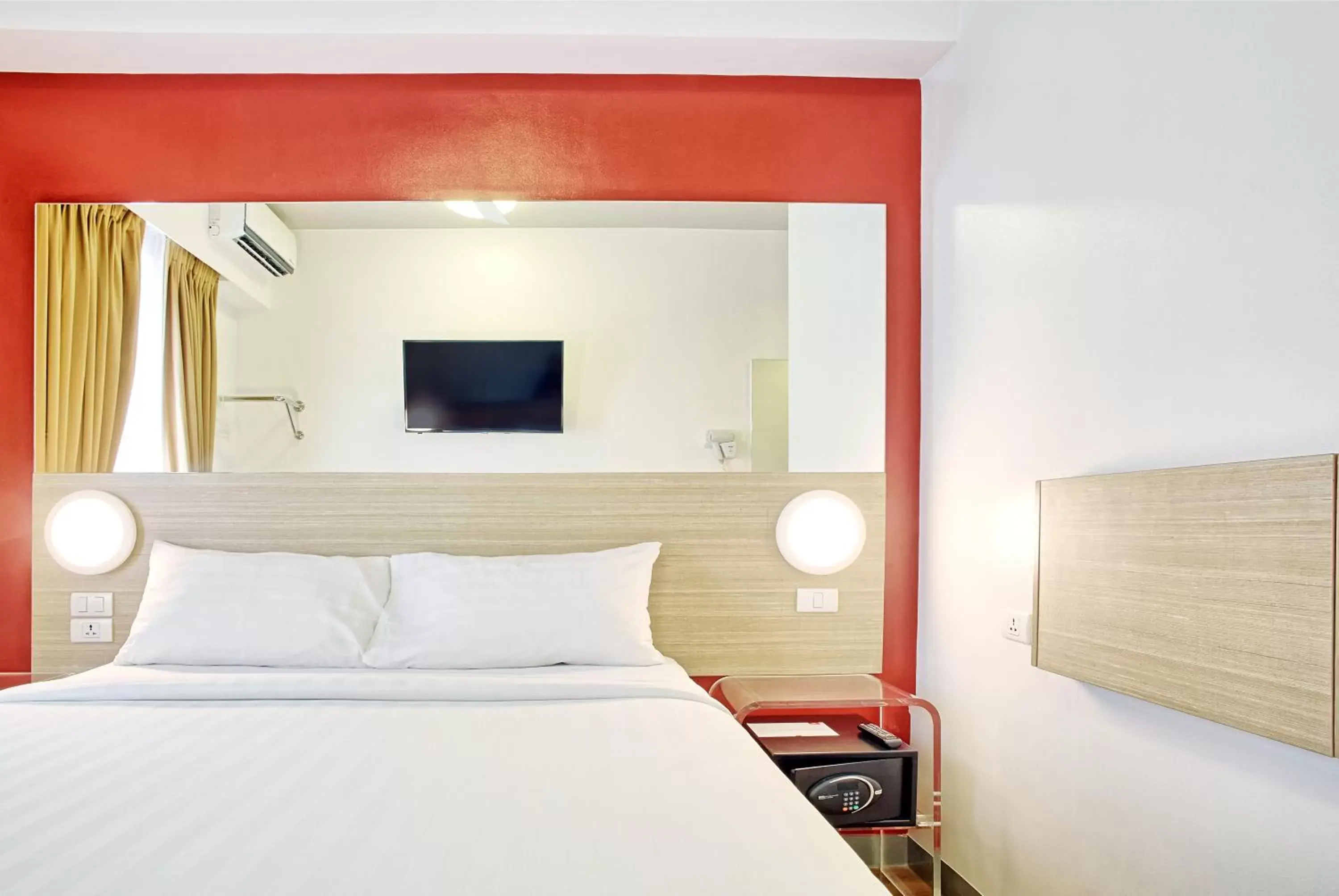 Bed in Red Planet Makati Amorsolo