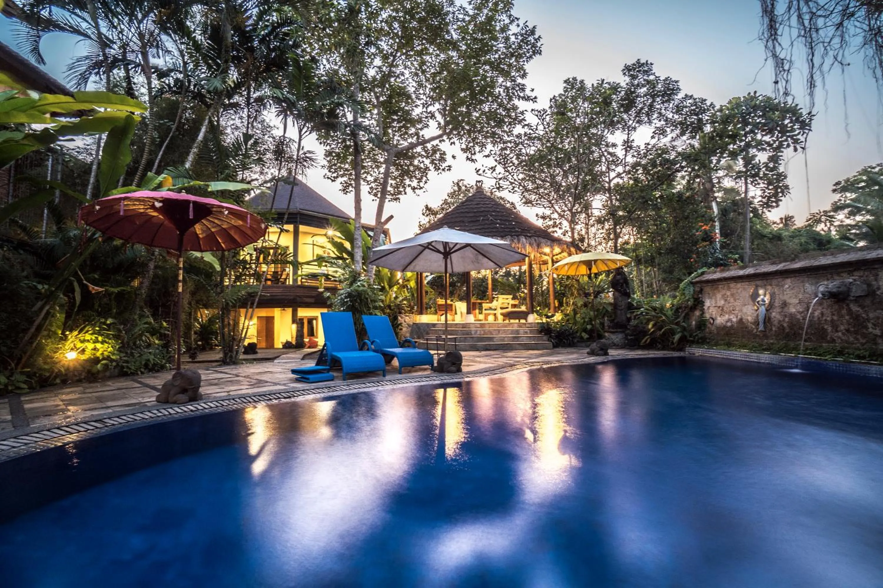 Swimming pool in Gajah Biru Bungalows