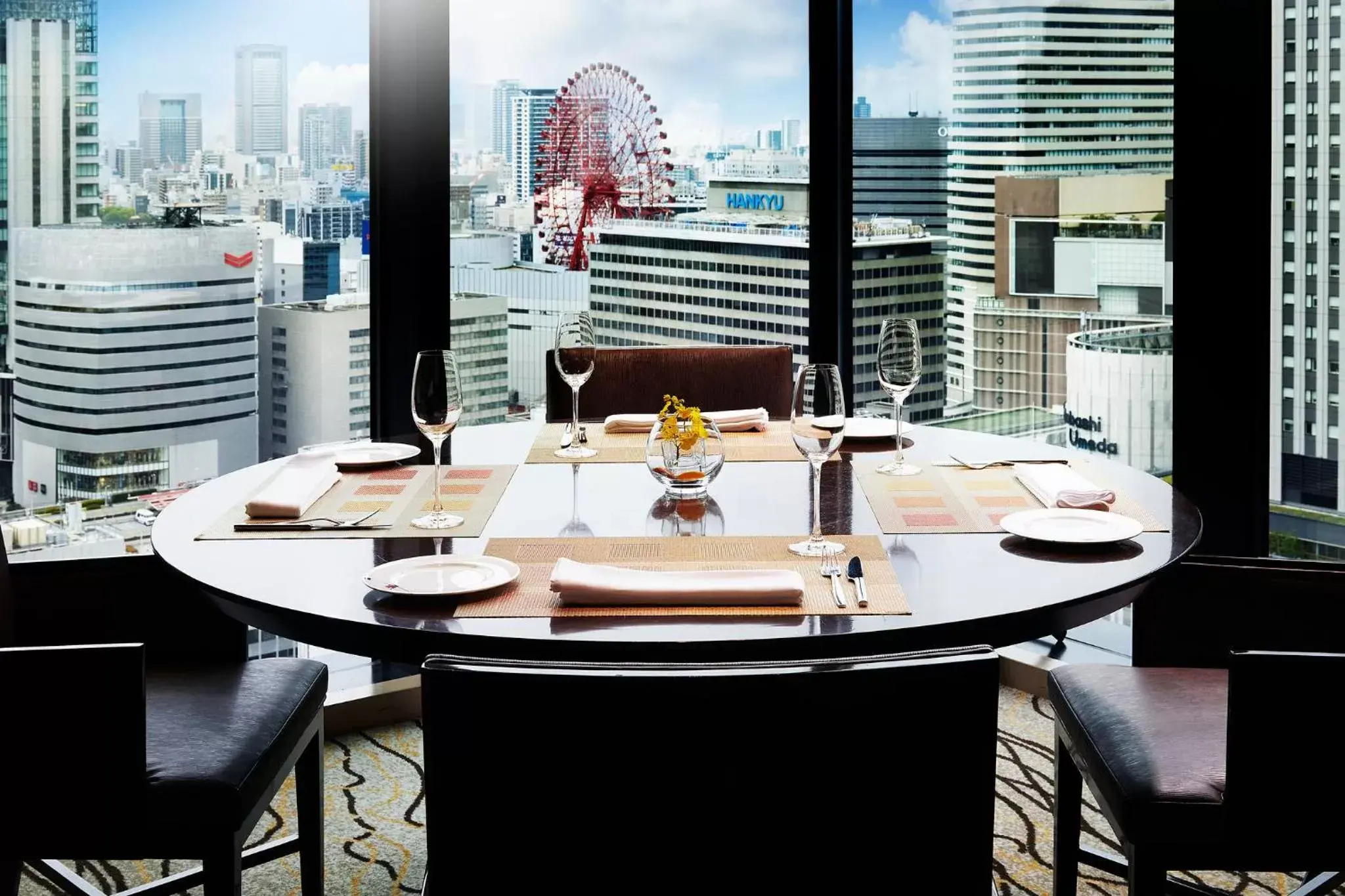 Restaurant/Places to Eat in InterContinental Hotel Osaka, an IHG Hotel