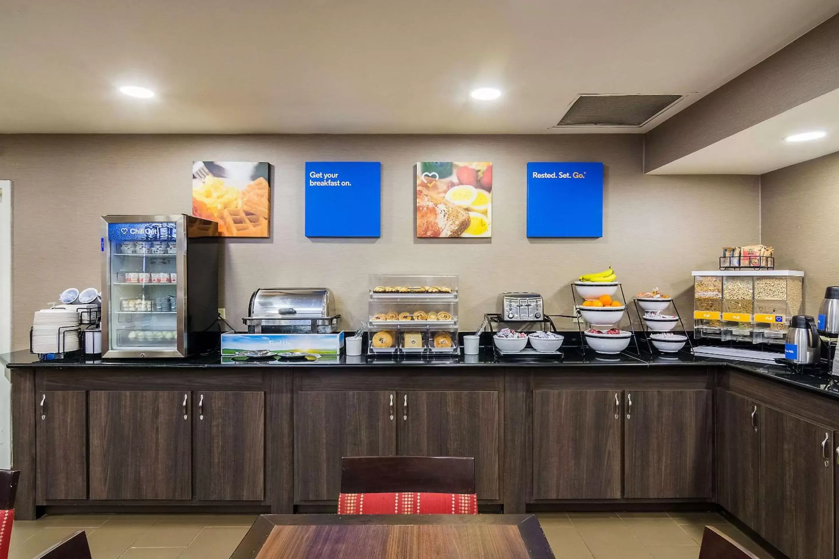 Restaurant/places to eat in Comfort Inn Pensacola - University Area