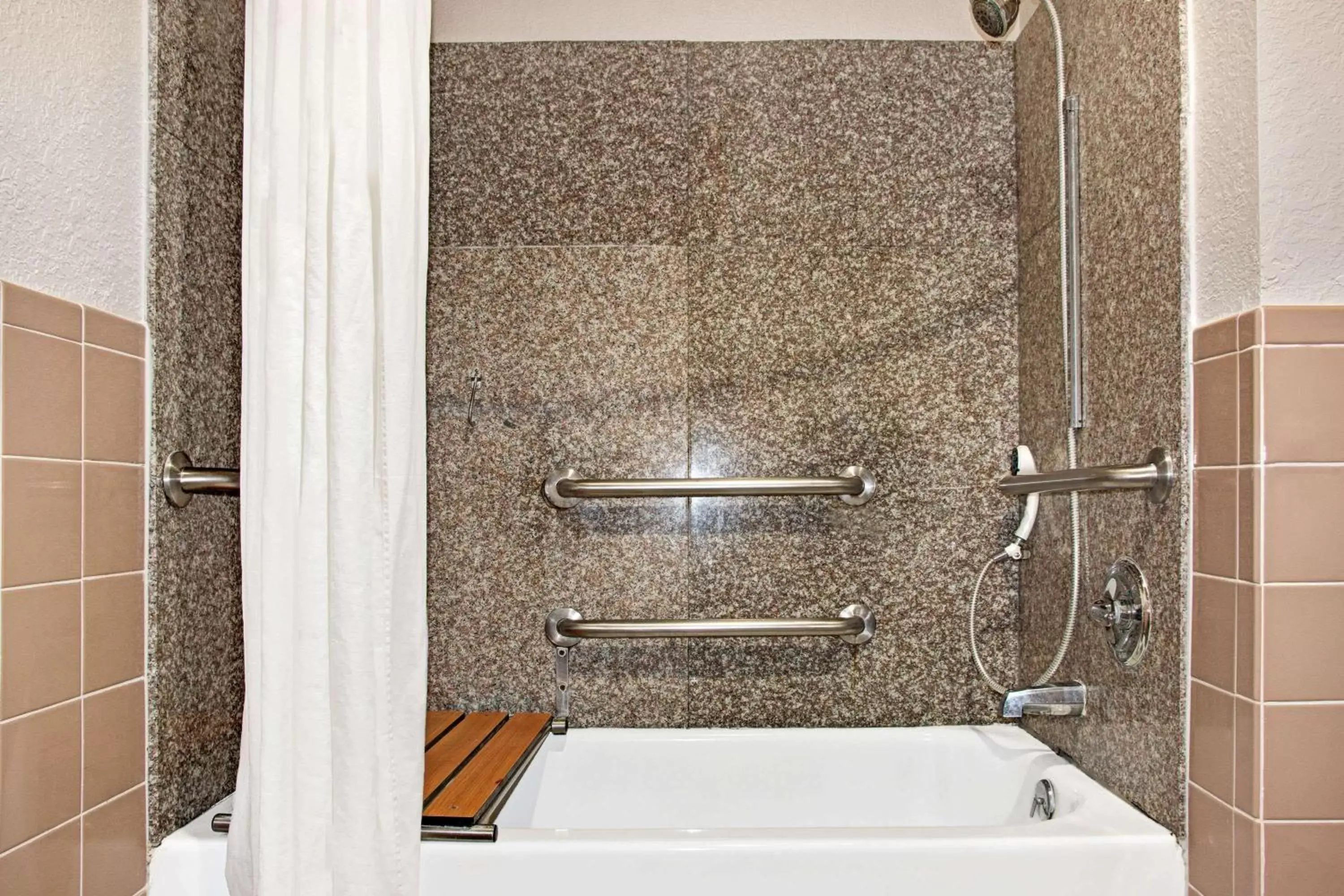 Shower, Bathroom in Super 8 by Wyndham Houston/Brookhollow NW