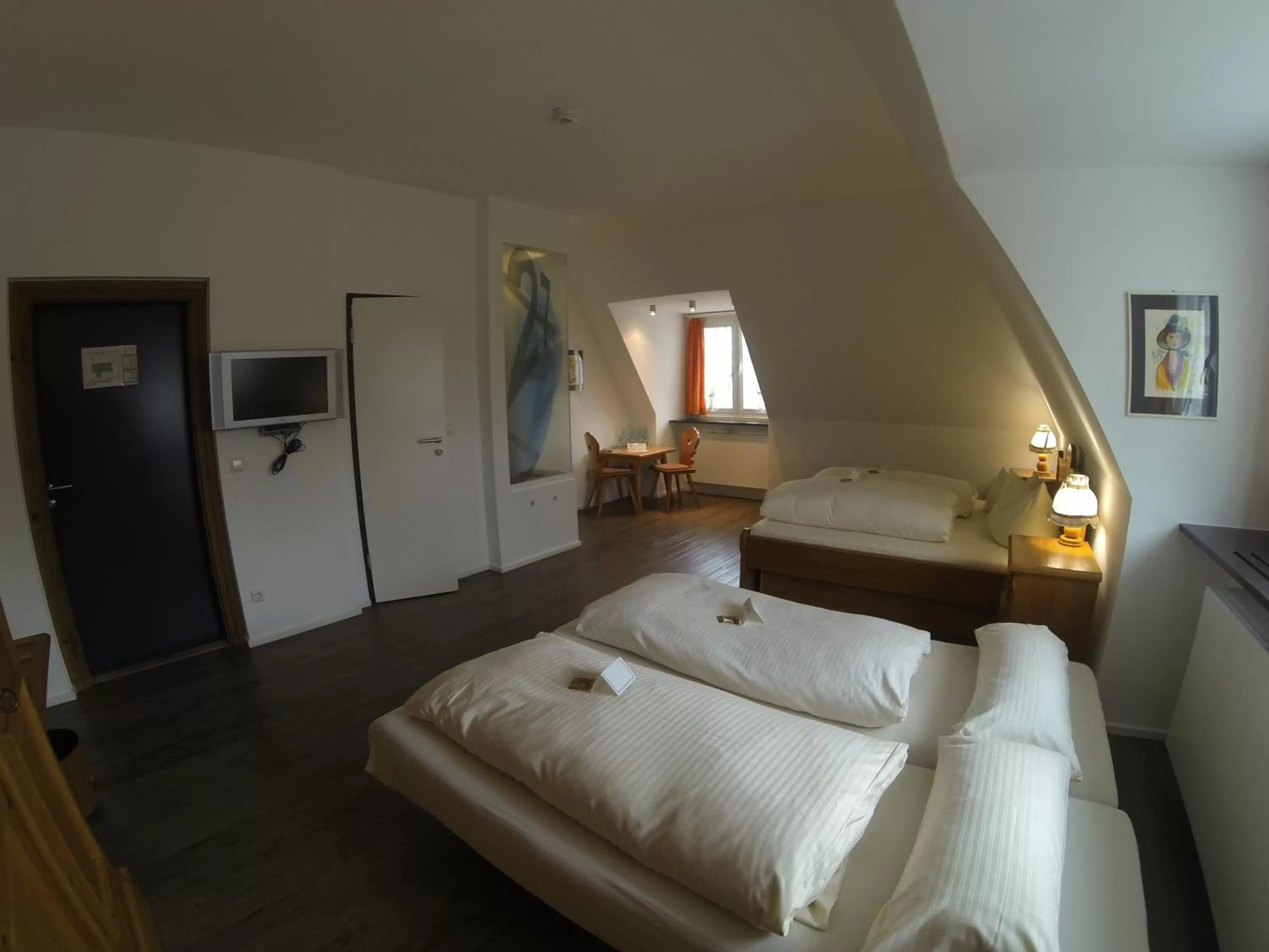 Bathroom, Bed in Hotel Landgasthof Koechlin