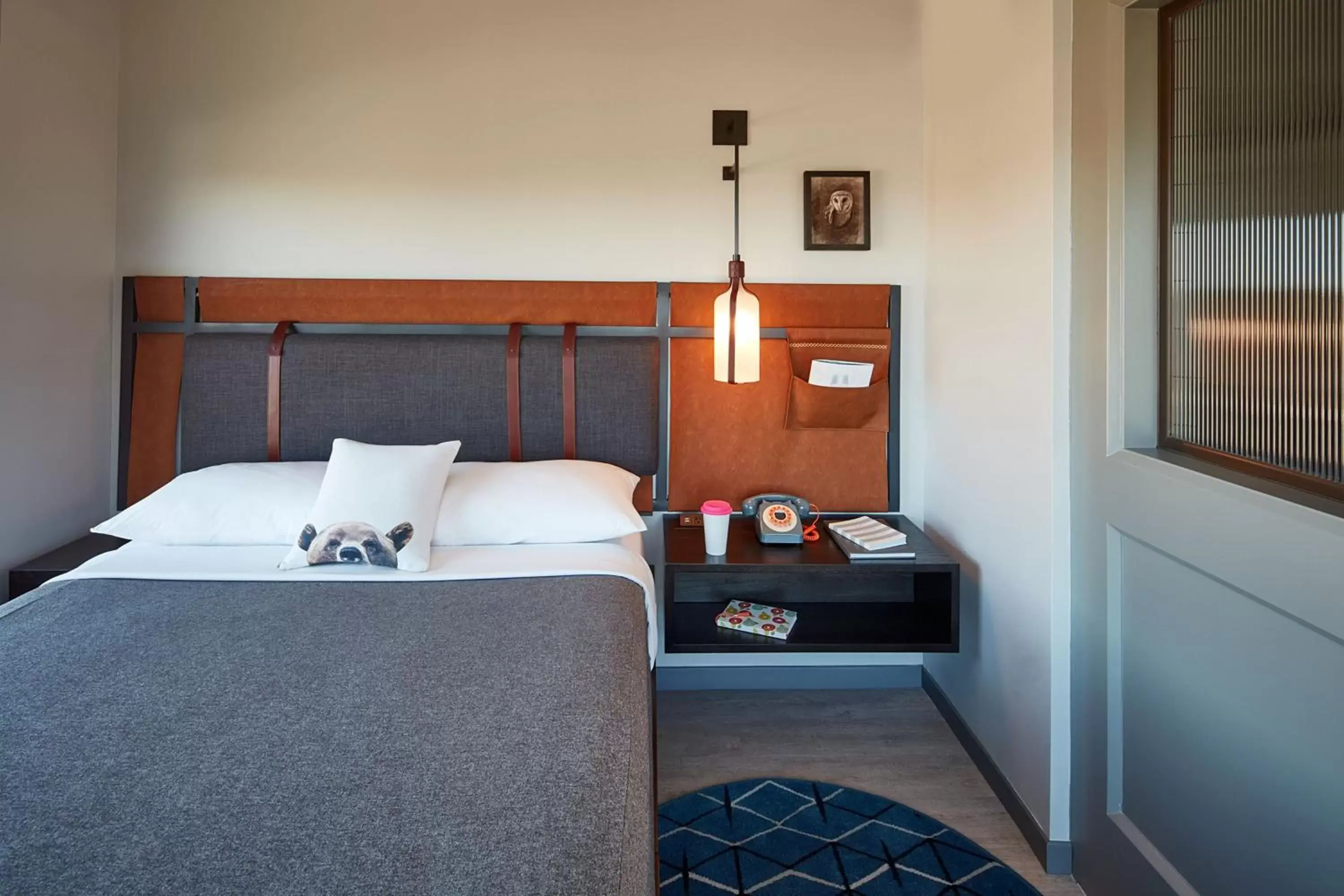 Photo of the whole room, Bed in MOXY Denver Cherry Creek