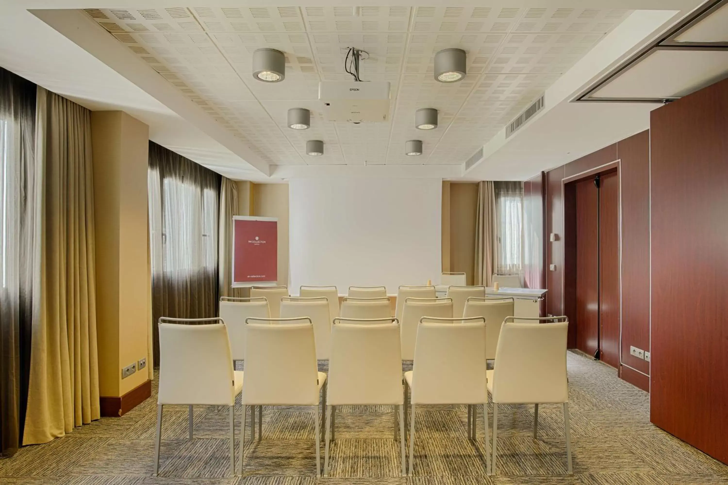 Meeting/conference room in NH Collection Roma Centro